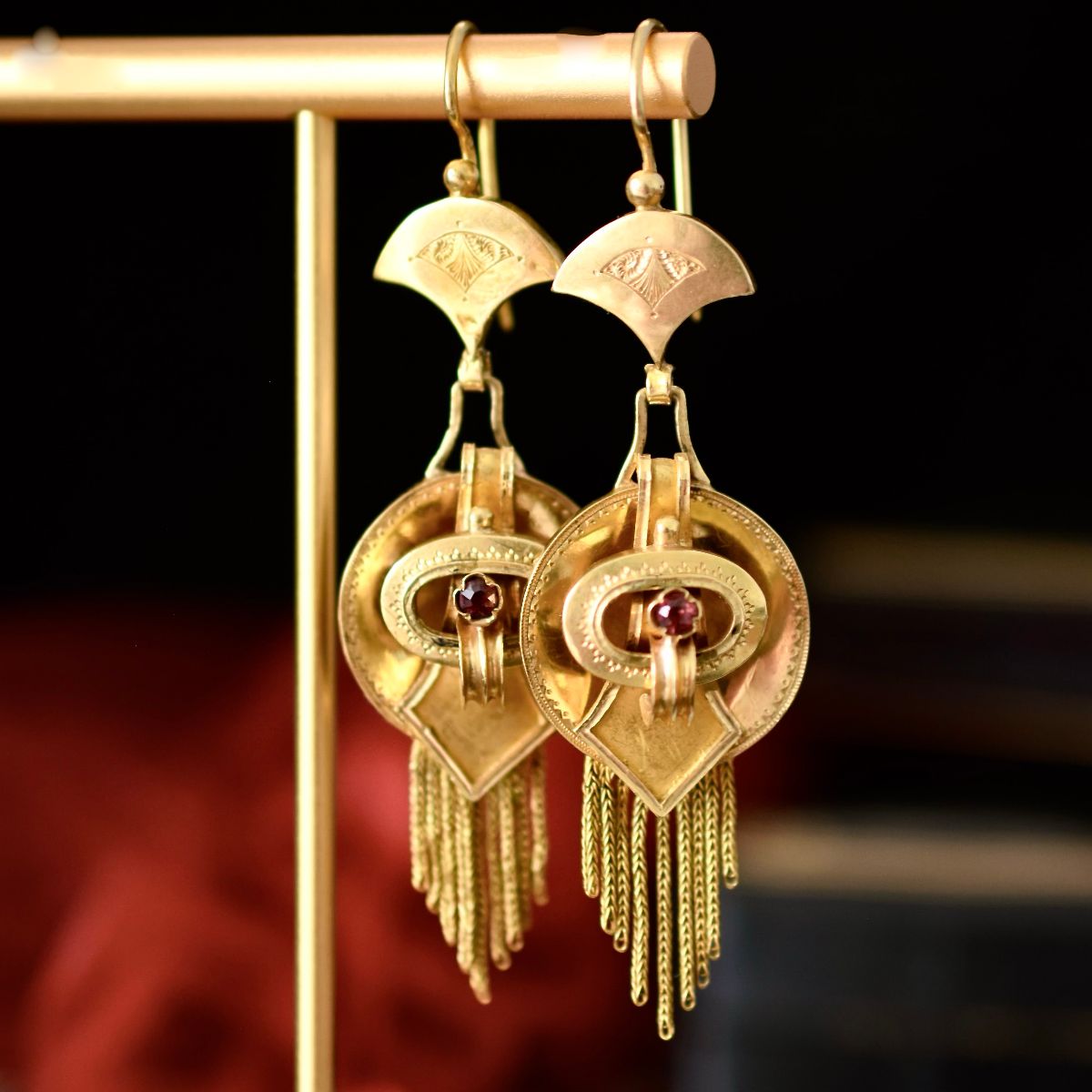 Etruscan Revival Jewellery: Our Fascination With Archaeological Revival Jewellery