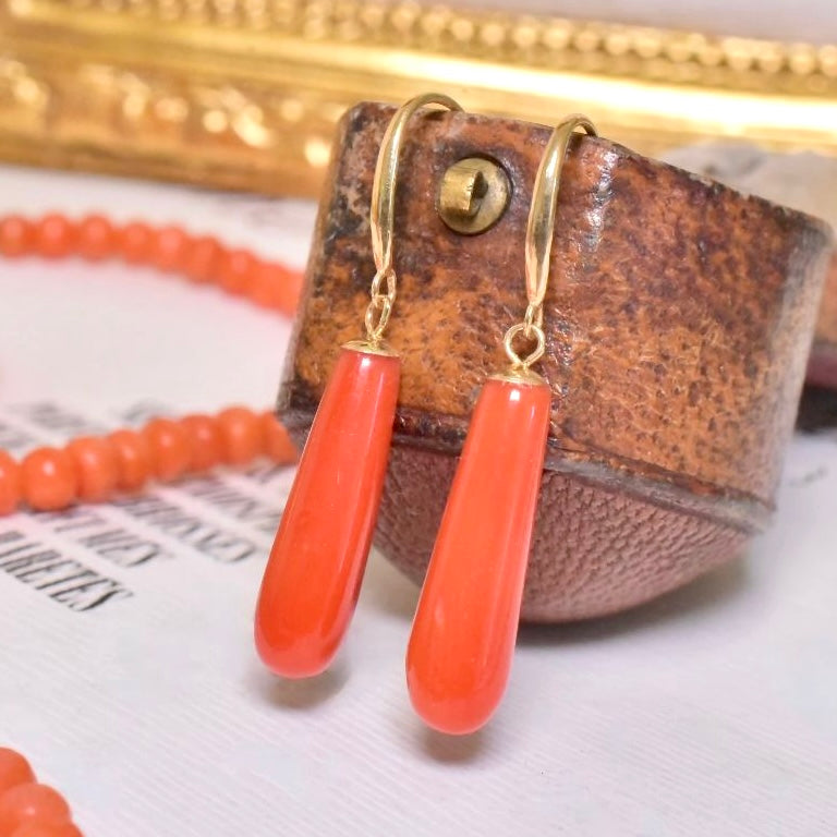 Contemporary 18ct Gold Red Coral Torpedo Drop Earrings
