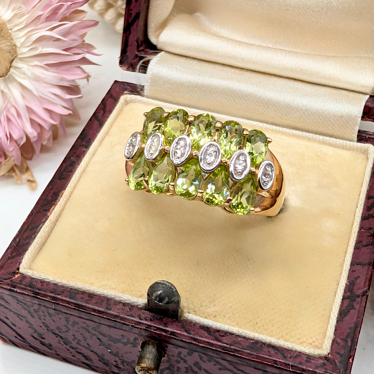 Stunning 9ct Yellow Gold Peridot And Diamond Ring - Birmingham 2006