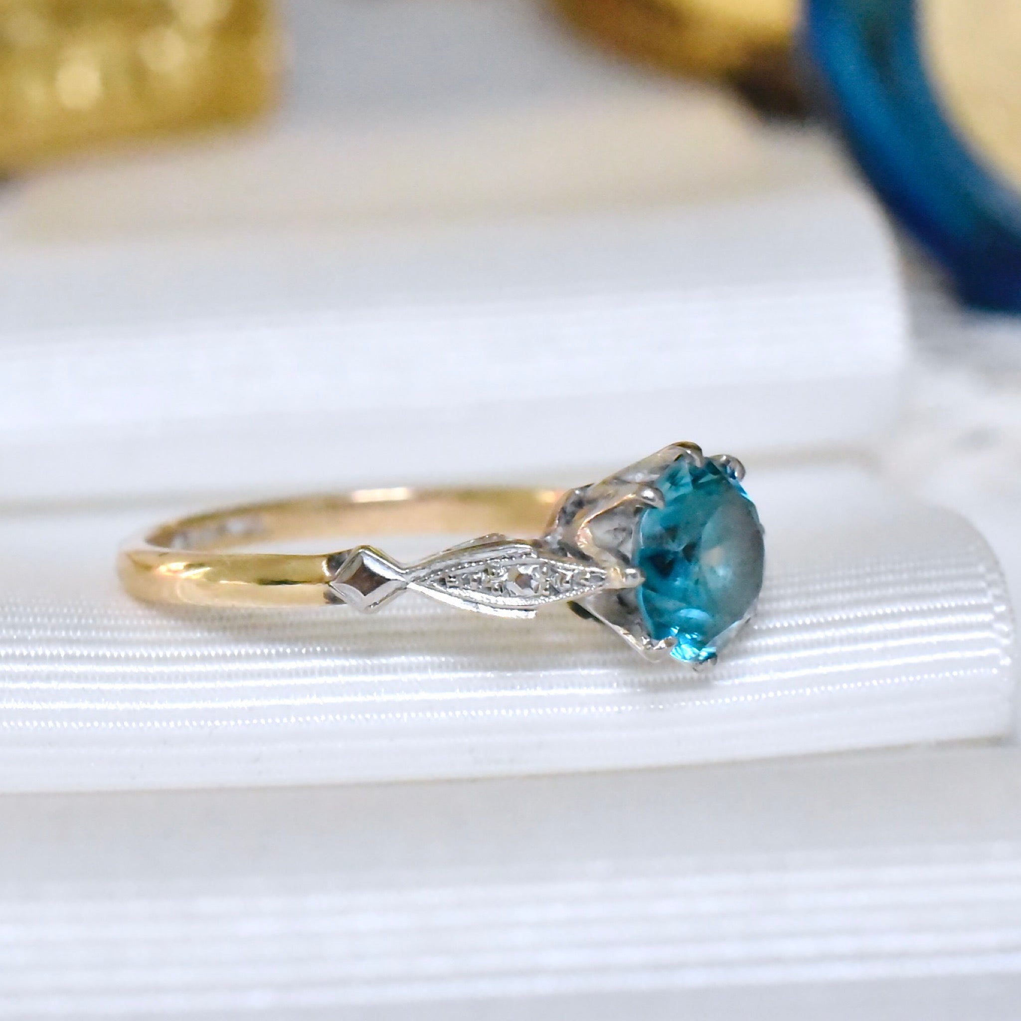 Antique Art Deco 9ct Yellow Gold And Palladium Zircon Ring - Circa 1915