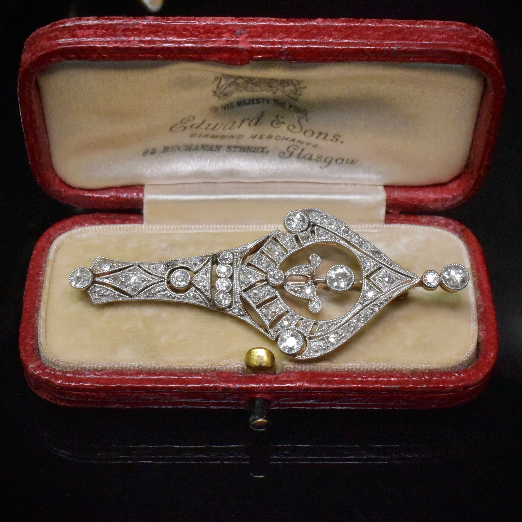 Superb Art Deco 18ct Gold, Platinum And Diamond Brooch Circa 1920’s