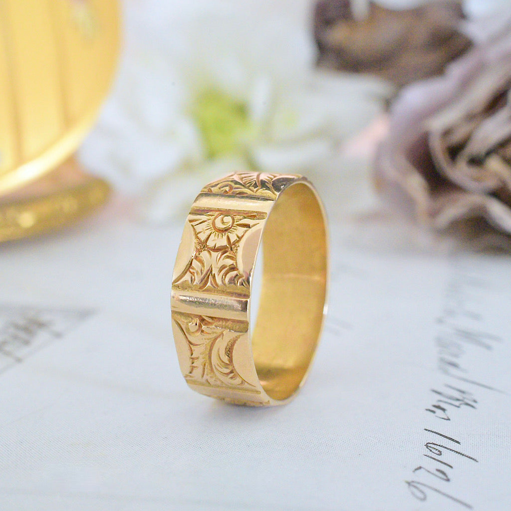 Antique Australian 15ct Yellow Gold Floral Patterned Ring Circa 1910