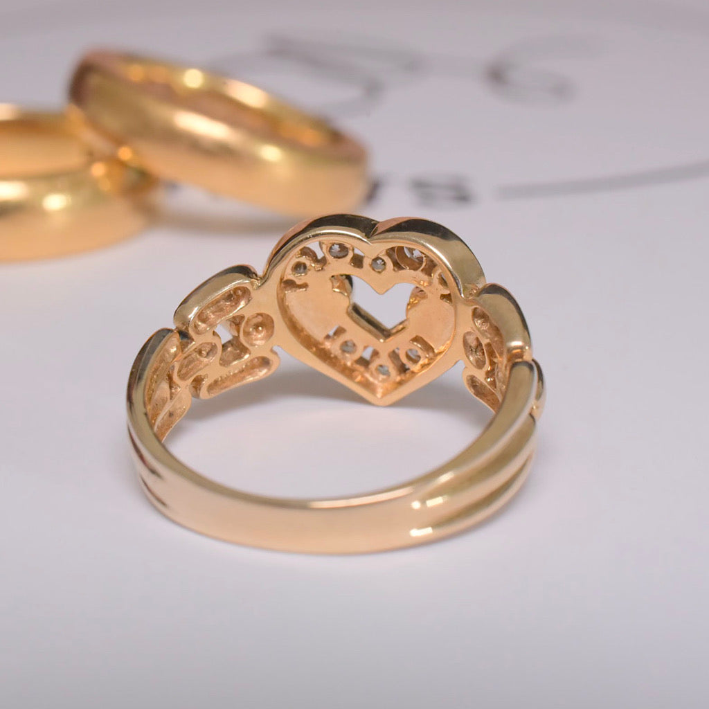 Modern 18ct Yellow Gold And Diamond ‘Heart’ Ring