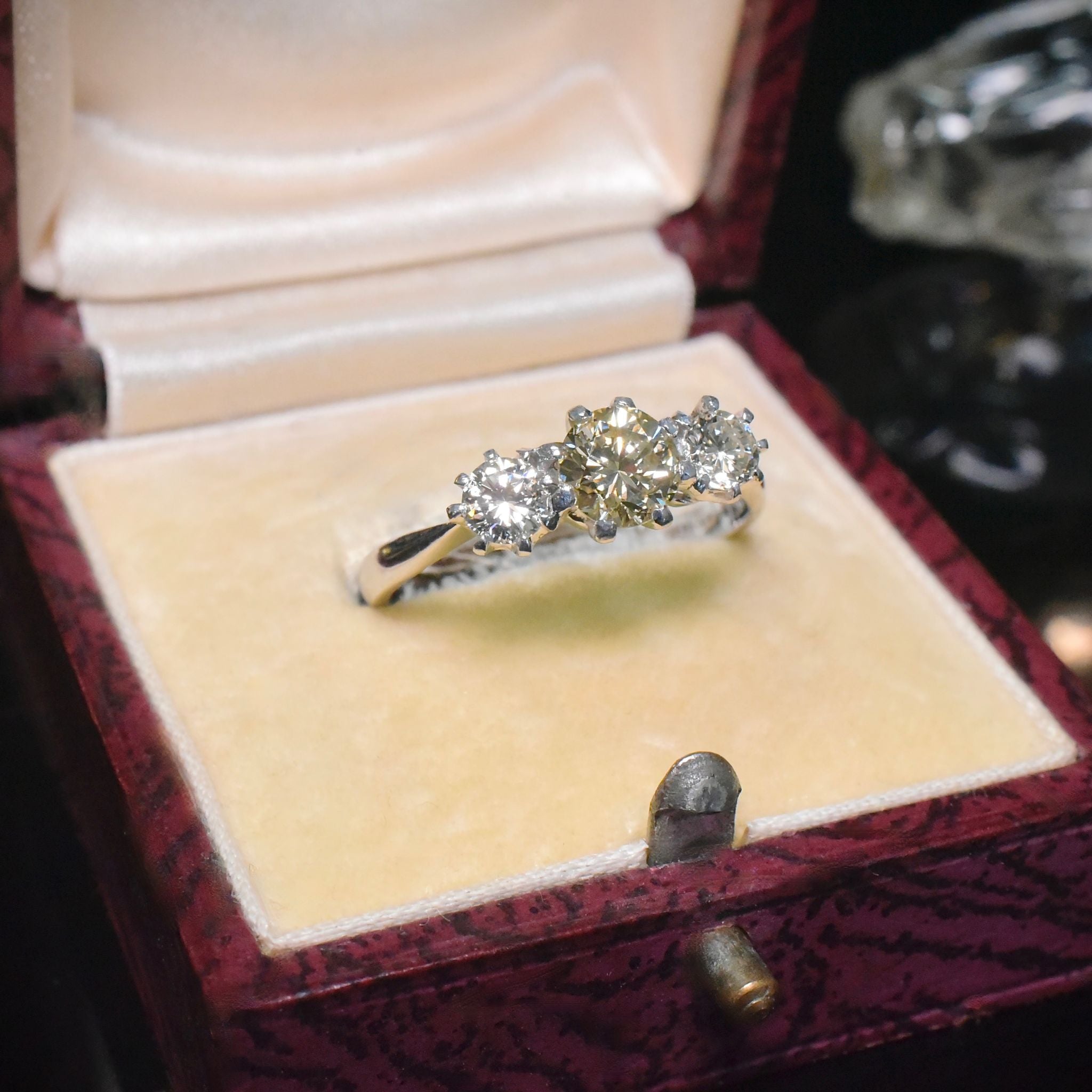 Contemporary 18ct White Gold ‘Faint Yellow’ And White Diamond Trilogy Ring - 0.92ct