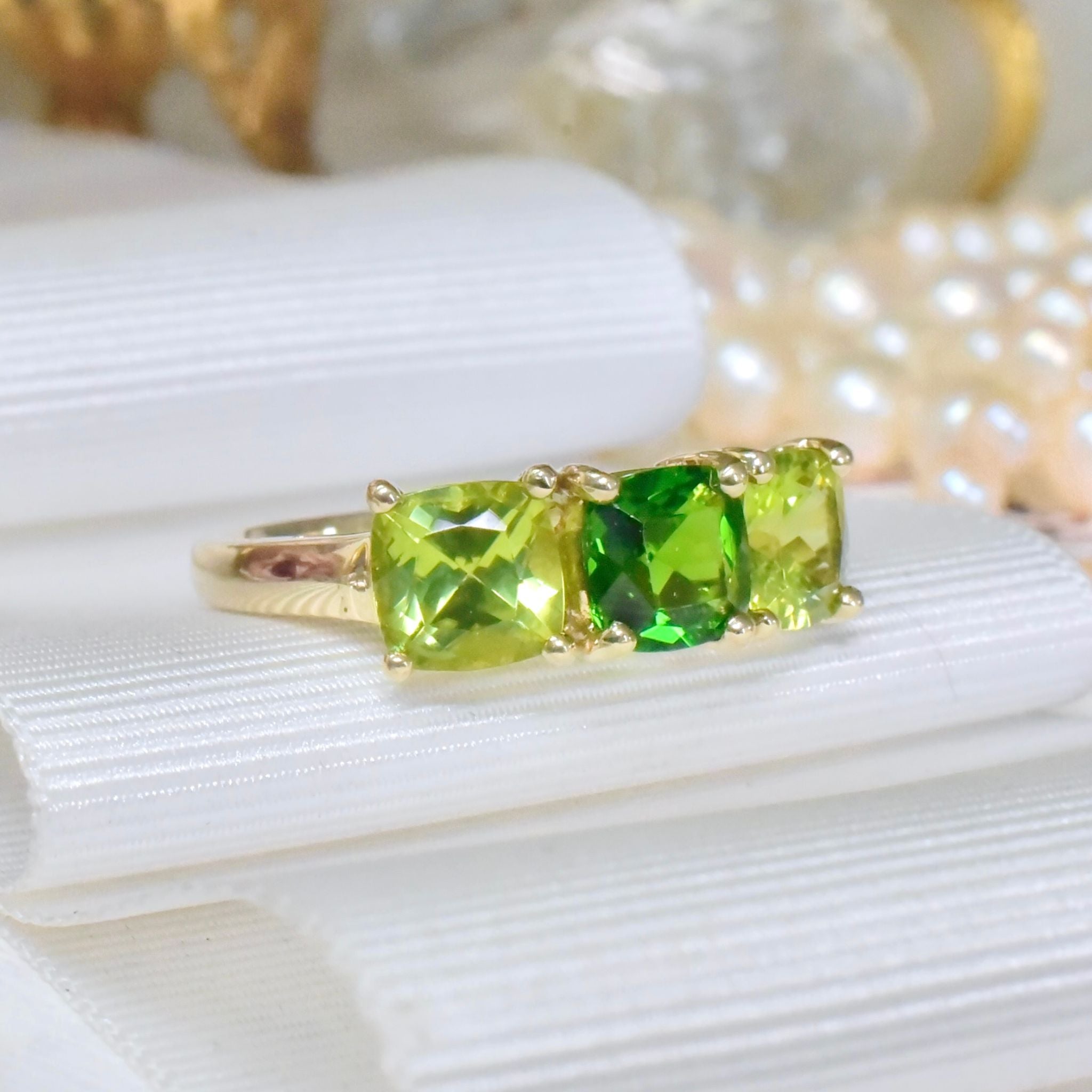 9ct Yellow Gold Chrome Diopside And Peridot Ring - Birmingham 2005