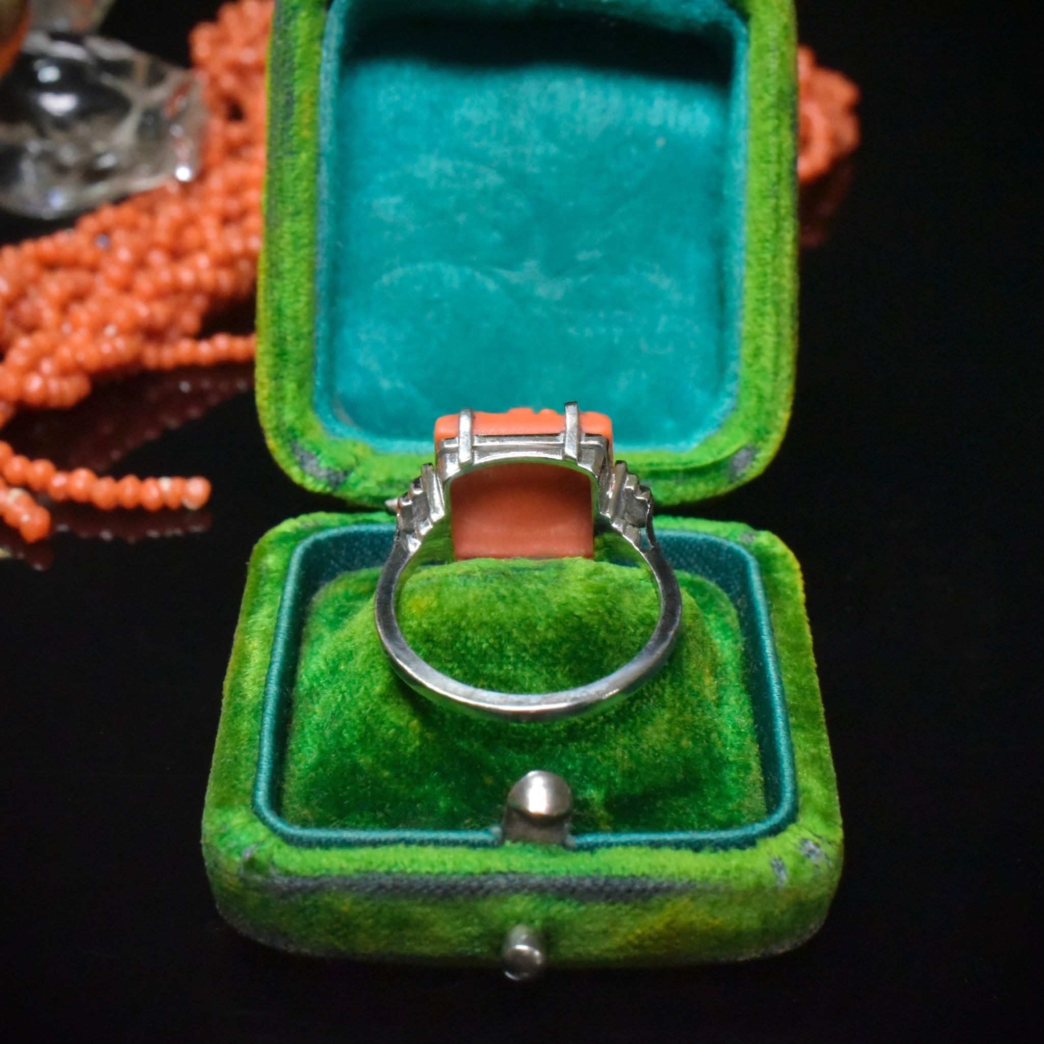 Antique Art Deco/Retro Era 9ct White Gold Carved Coral Ring Circa 1930s-40s