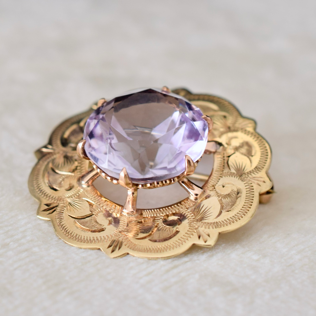 Vintage 9ct Yellow Gold Lilac Amethyst Brooch - Birmingham 1964