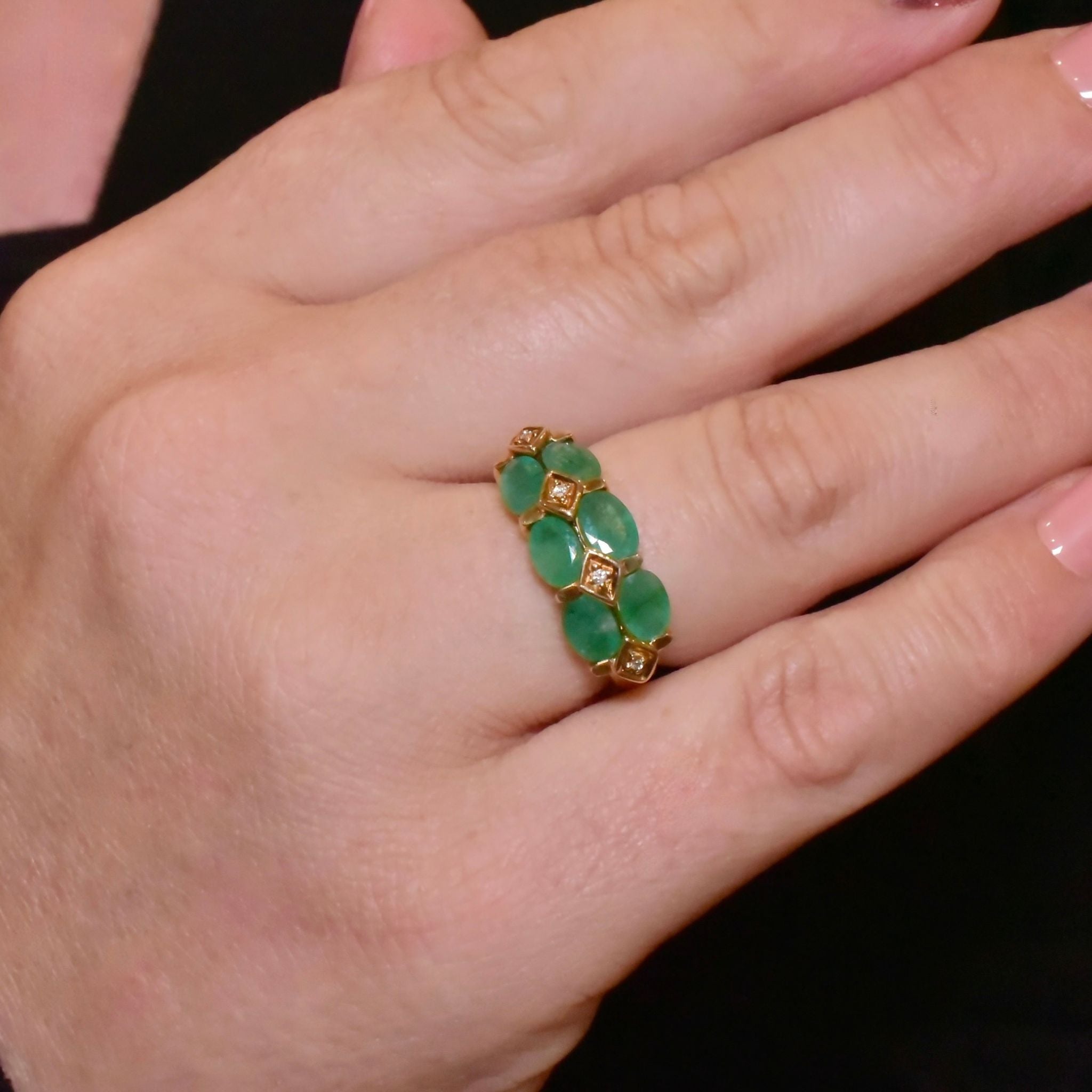 Stunning 9ct Yellow Gold Emerald And Diamond Ring - Birmingham 2005