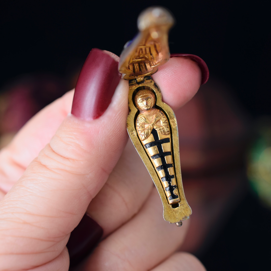 Antique Art Deco Egyptian Revival Sarcophagus And Mummy Pendant Circa 1920-30’s