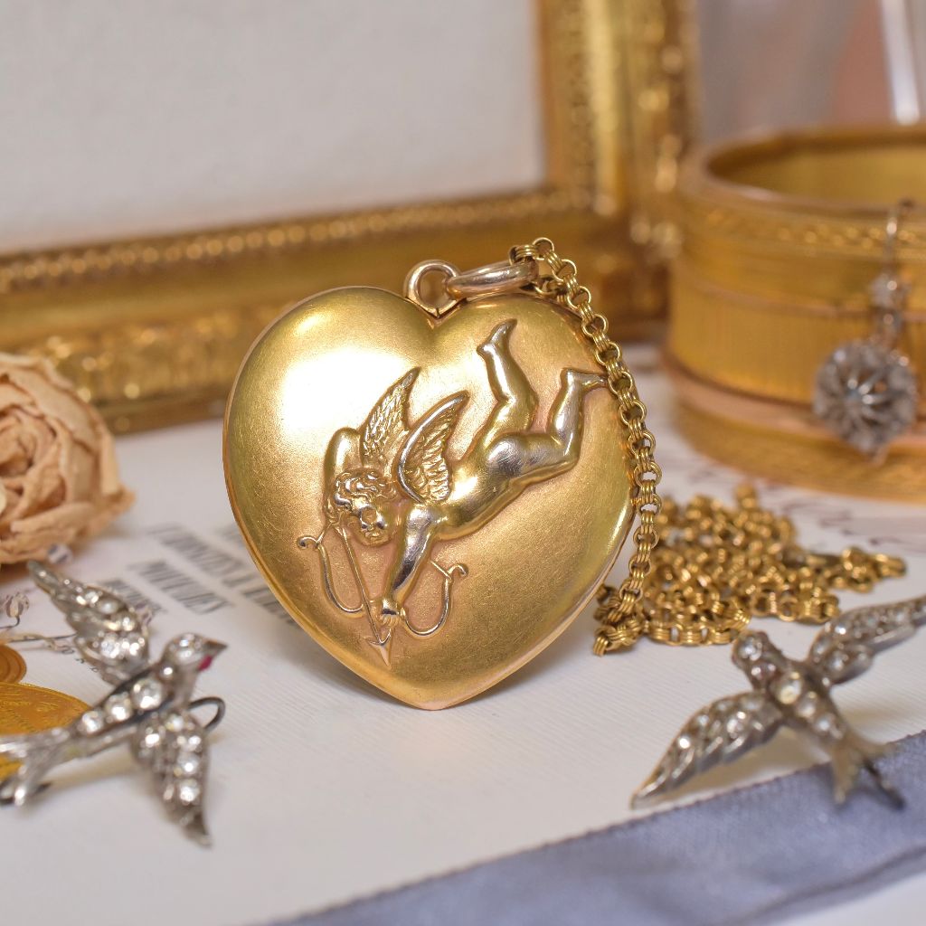 Superb Antique Art Nouveau 14ct Gold ‘Cupid’ Heart Shaped Locket Circa 1890-1910
