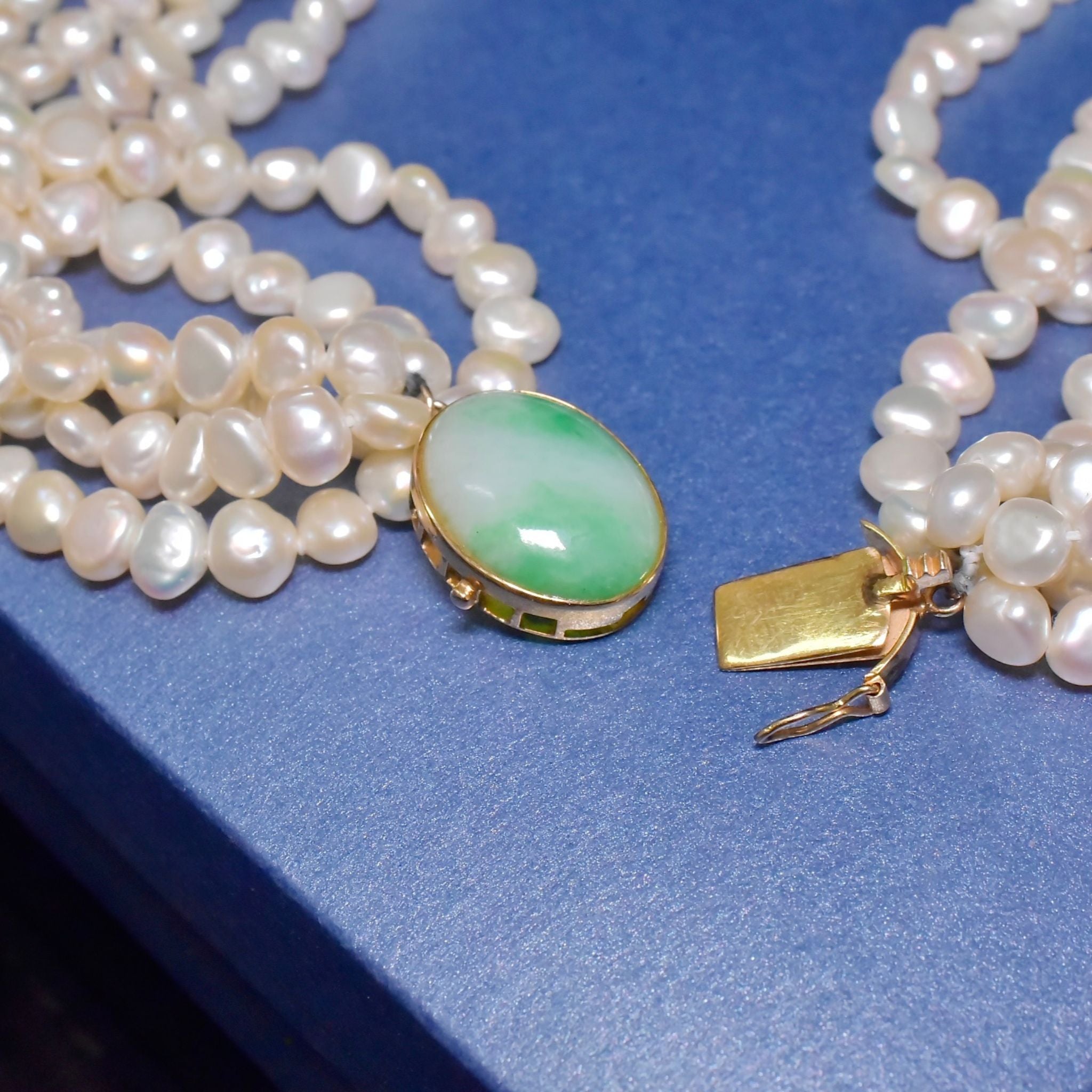 Stunning 14ct Yellow Gold & Jade Six Strand Freshwater ‘Potato Pearl’ Necklace