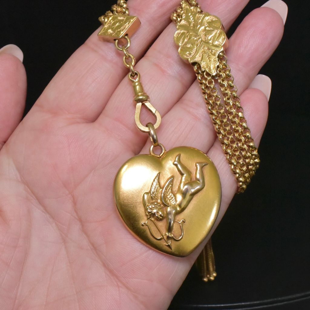 Superb Antique Art Nouveau 14ct Gold ‘Cupid’ Heart Shaped Locket Circa 1890-1910