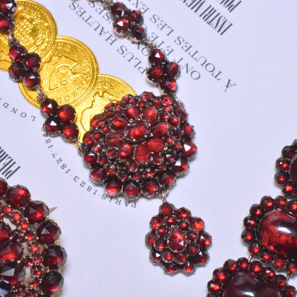 Superb Antique Victorian Bohemian Garnet Necklace - Circa 1890