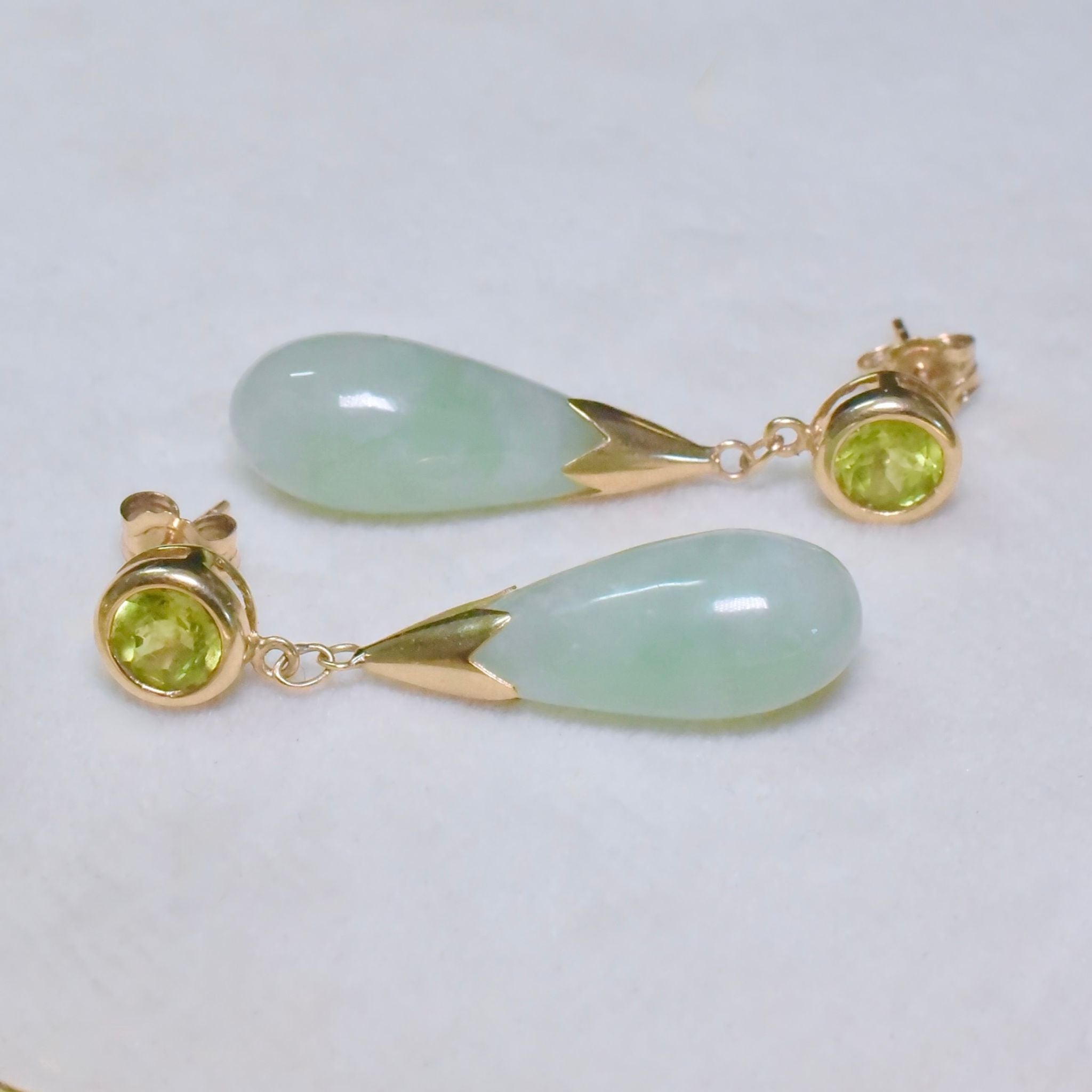 Stunning 9ct Yellow Gold Peridot & Jade Drop Earrings - Birmingham 2007