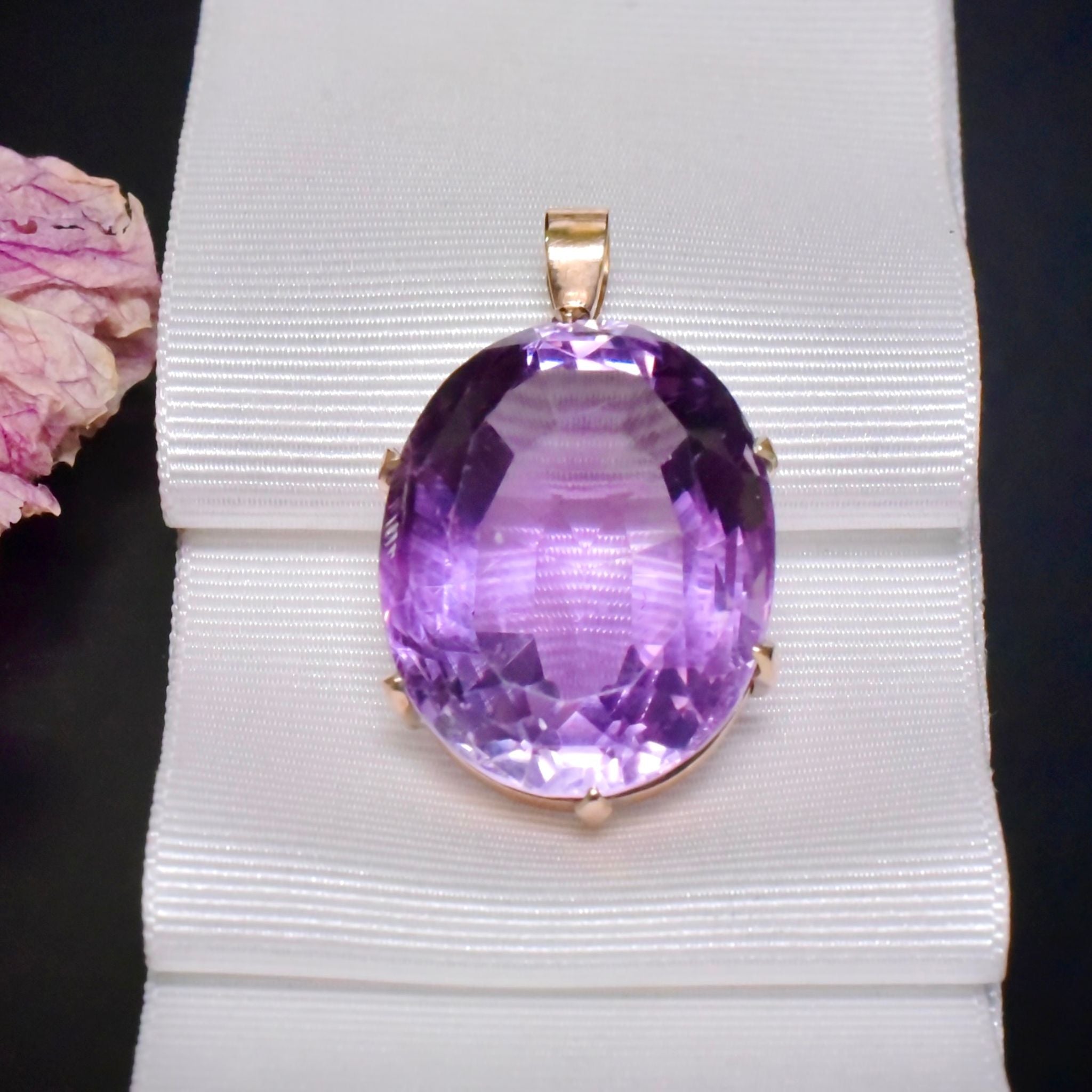 Superb Vintage 9ct Rose Gold And Amethyst (28ct) Pendant