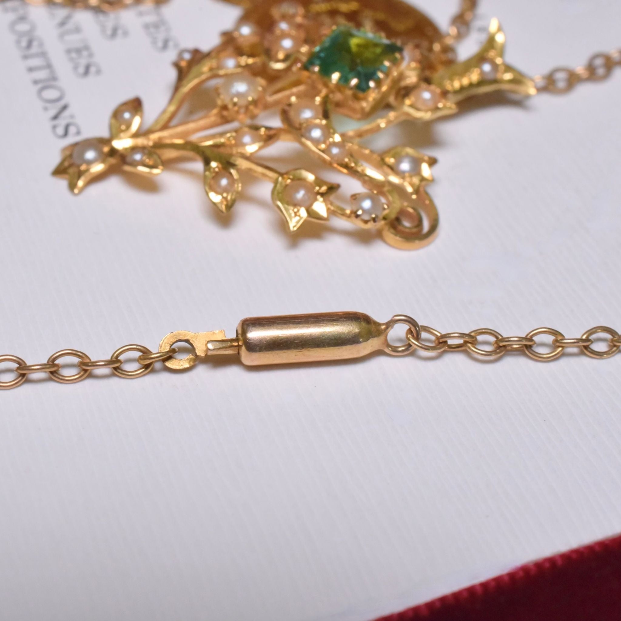 Antique Australian 15ct Yellow Gold Peridot And Seed Pearl Pendant Necklace Circa 1900-1910