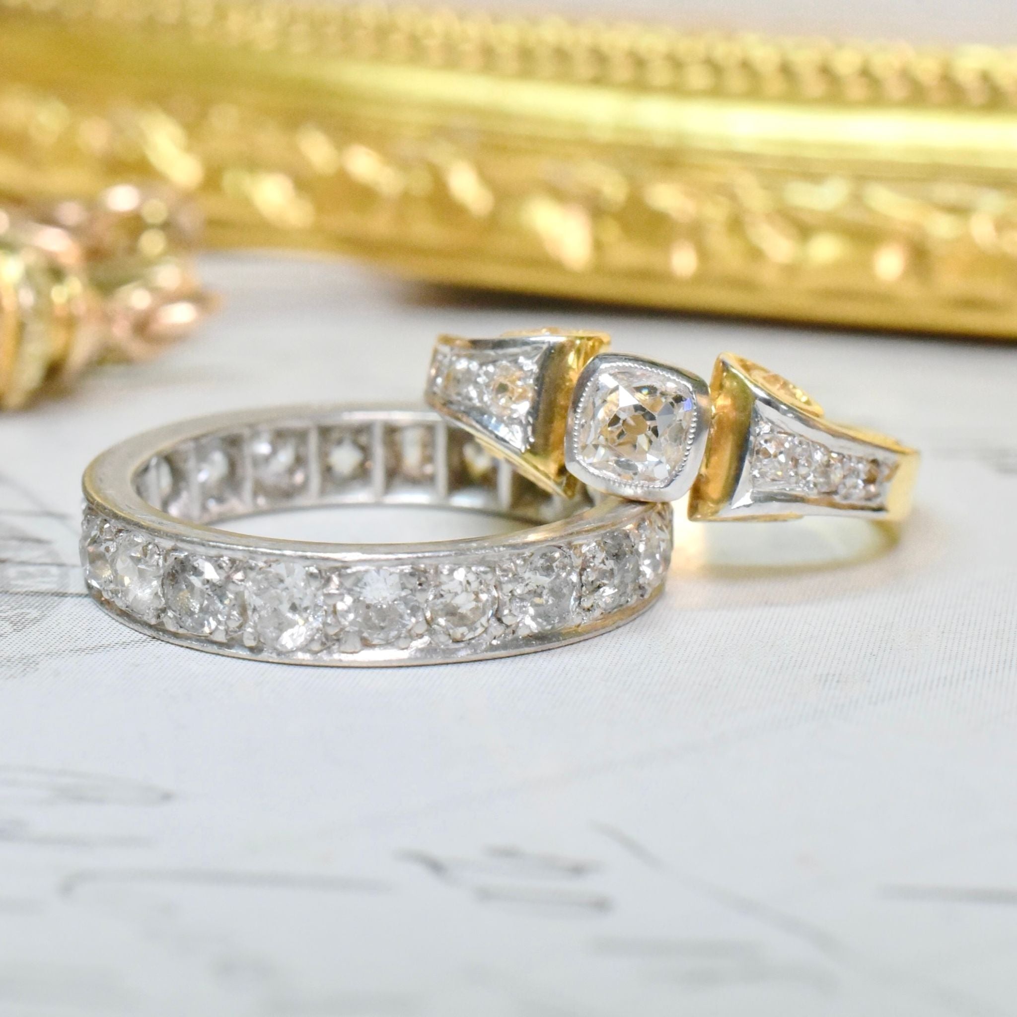 Exquisite Late Art Deco - Retro Era 18ct Yellow Gold Diamond ‘Scroll’ Ring