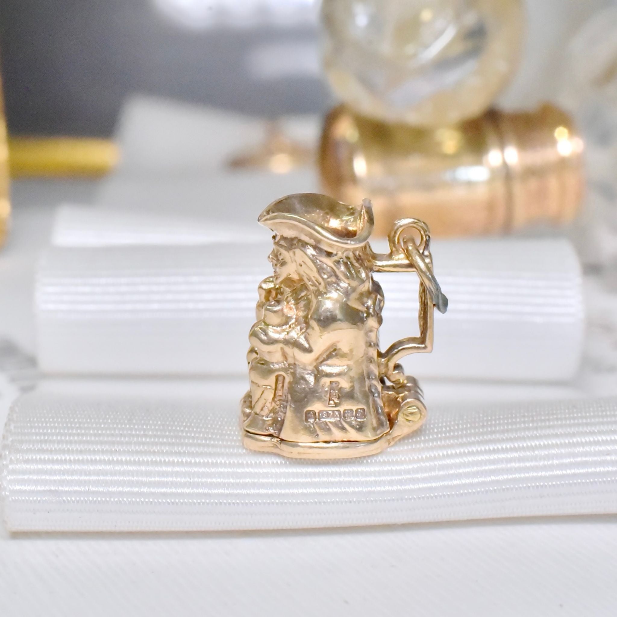 Vintage 9ct Yellow Gold Mechanical ‘Toby Jug’ Charm/Pendant - Birmingham 1967