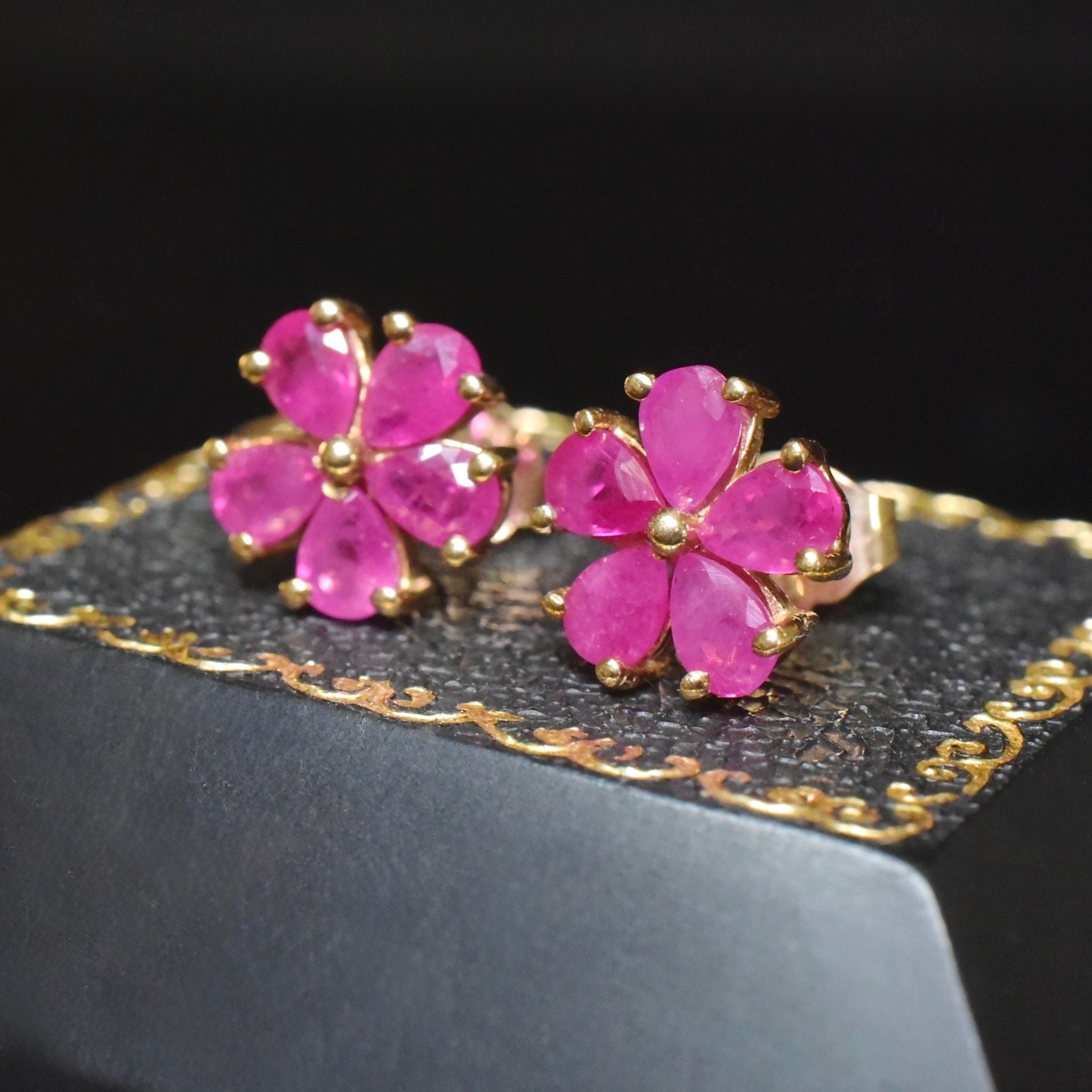 Contemporary 9ct Yellow Gold Ruby ‘Daisy Cluster’ Earrings