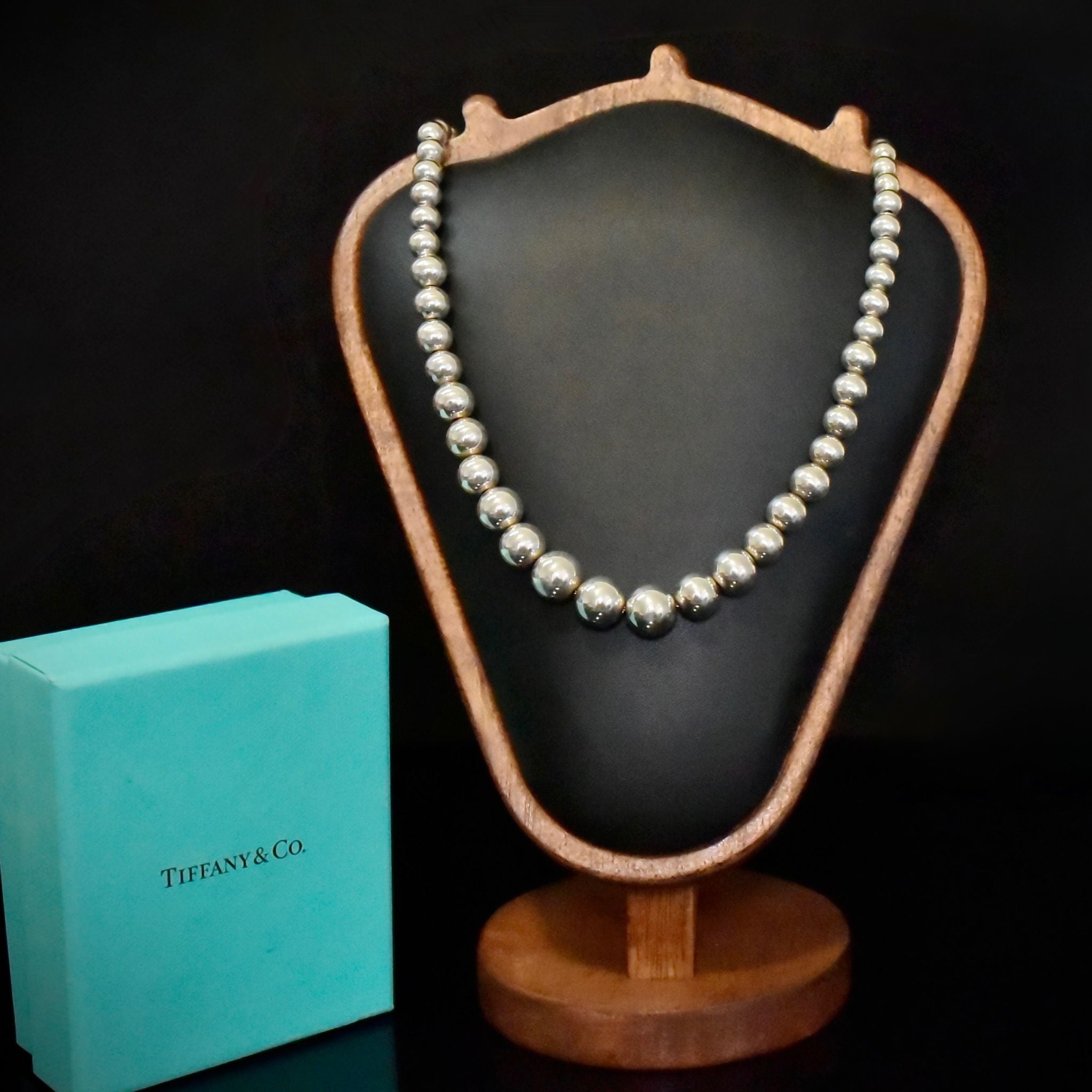 Stunning Tiffany & Co. Sterling Silver ‘Hardware Ball’ Necklace
