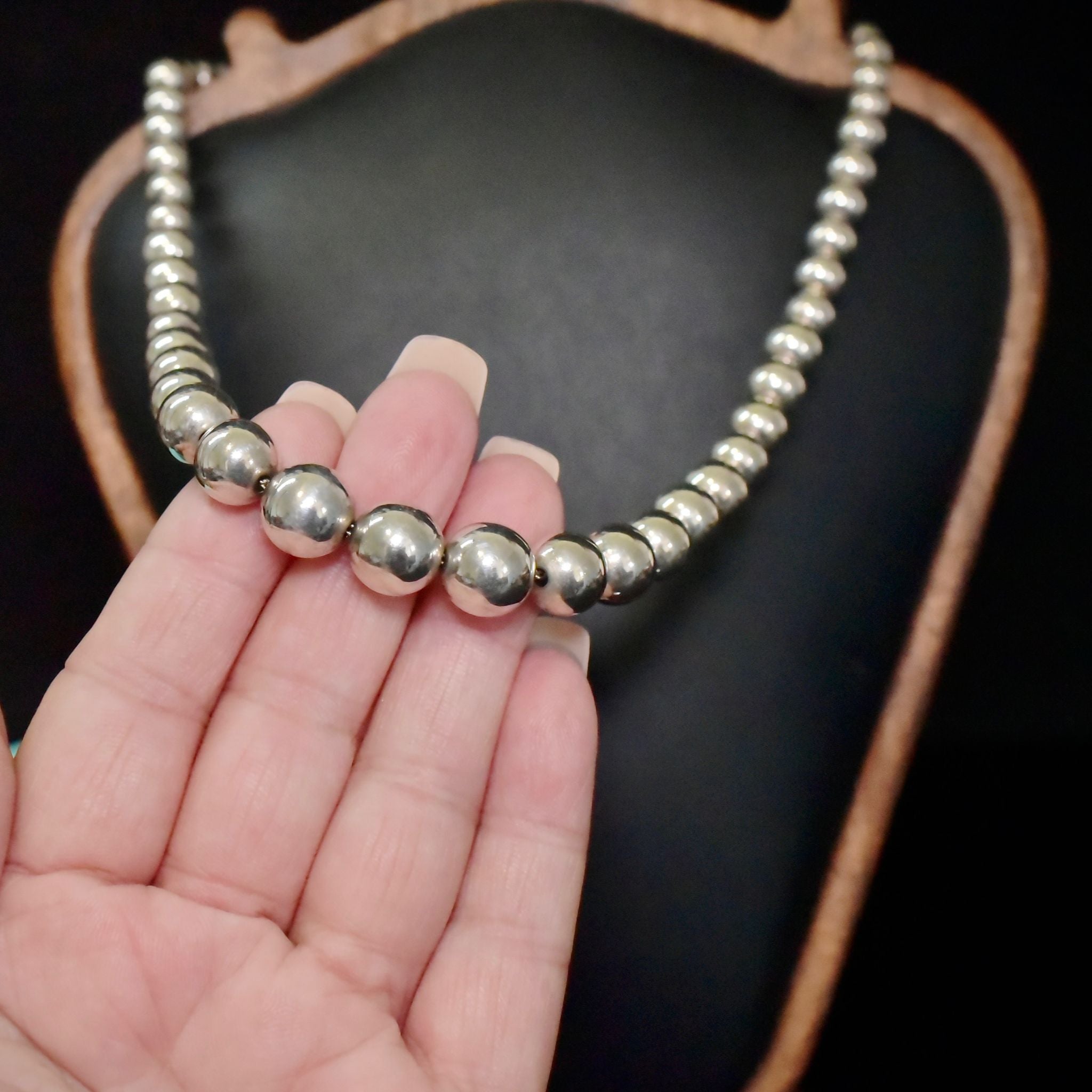 Stunning Tiffany & Co. Sterling Silver ‘Hardware Ball’ Necklace