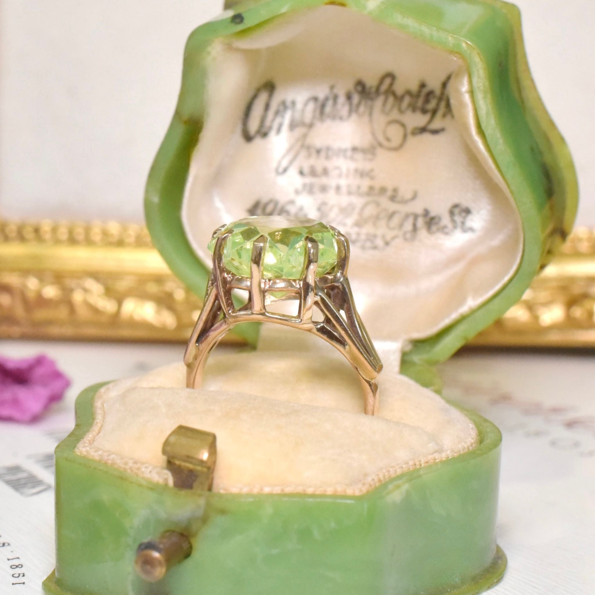Vintage 9ct Rose Gold ‘Fluorescing’ Synthetic Green Spinel