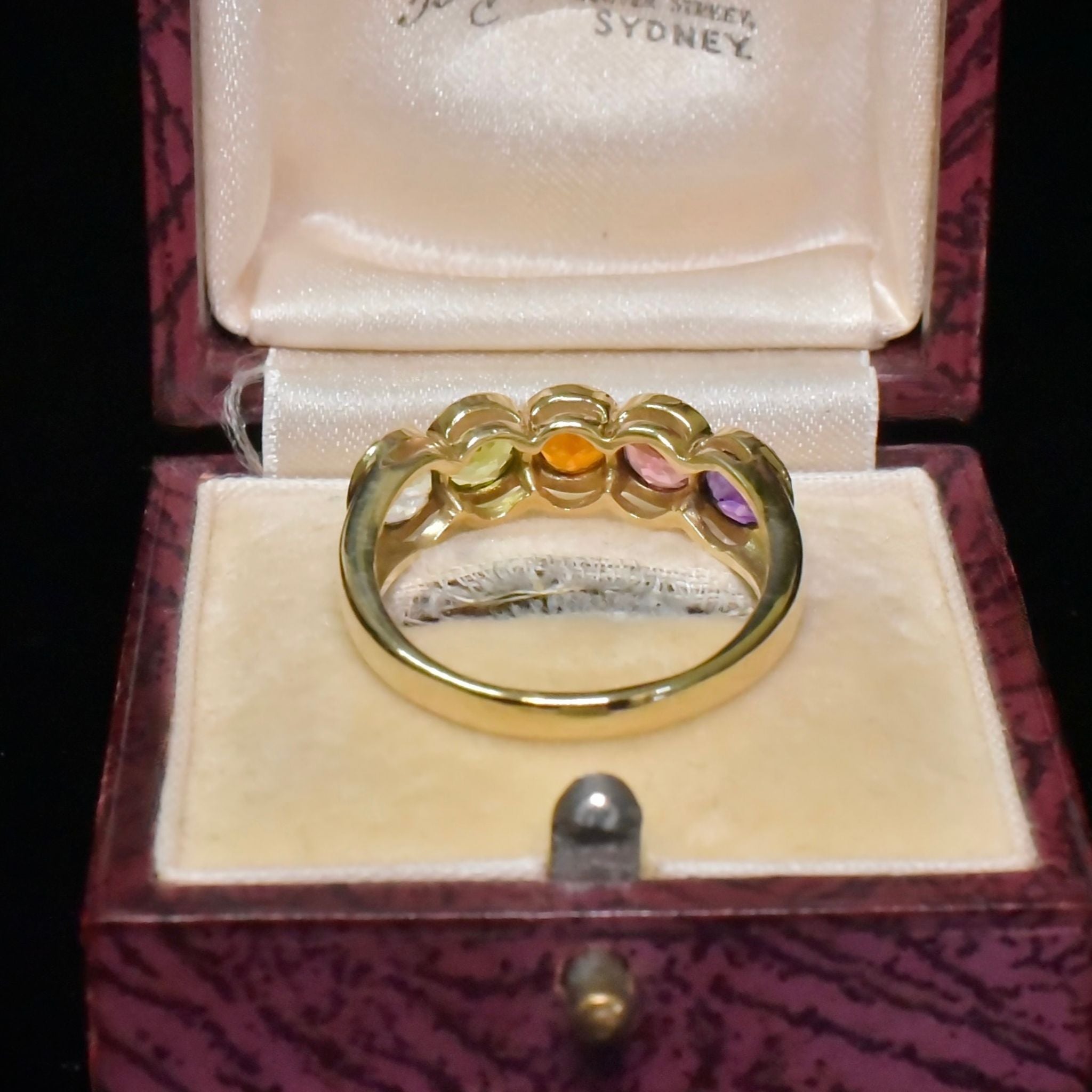 Exquisite 9ct Yellow Gold 5 Stone Multi-Gem Half Hoop Ring - Sheffield 2003 (Aquamarine, Peridot, Garnet, Garnet, Amethyst)