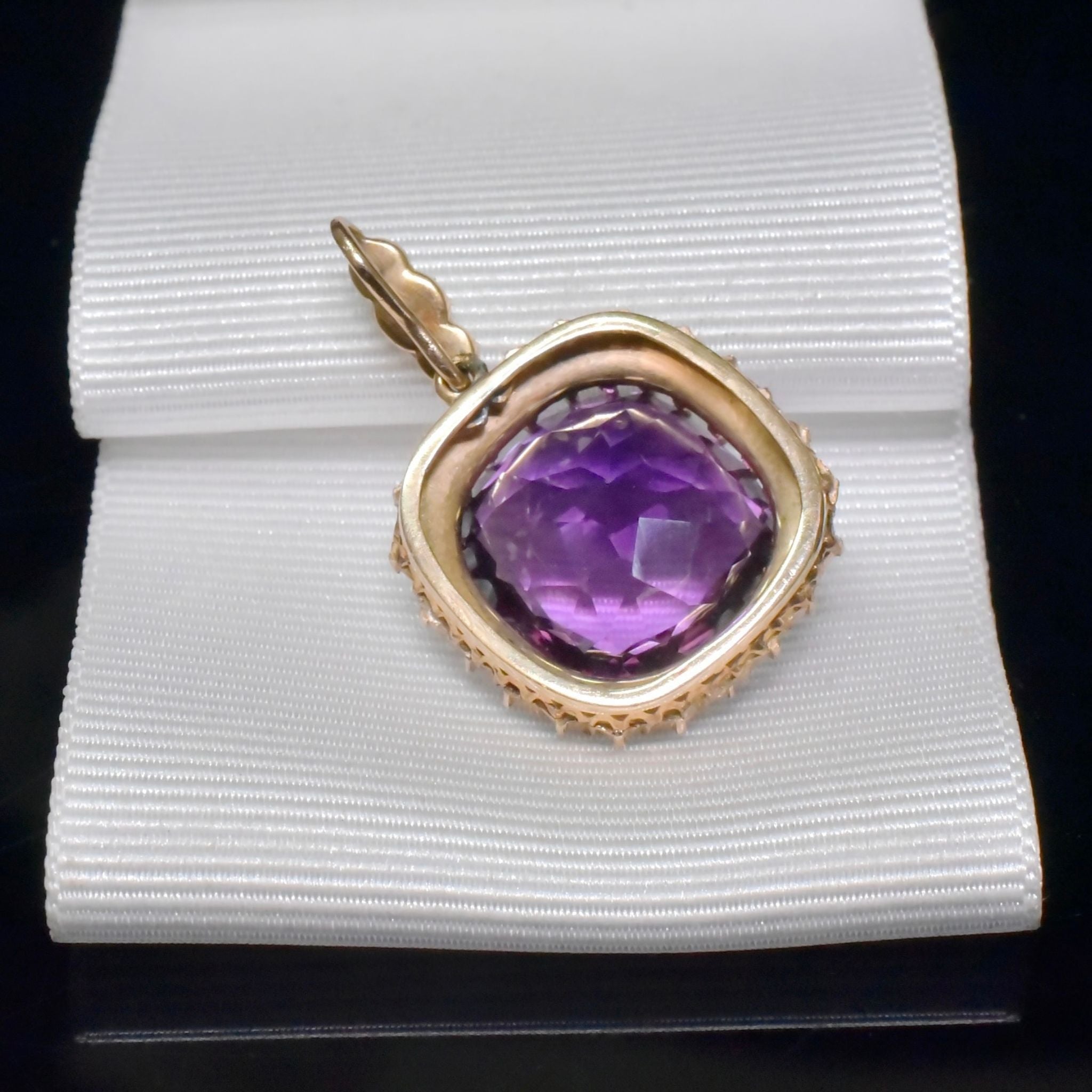 Superb Antique Victorian 15ct Yellow Gold 9.4ct ‘Siberian’ Amethyst And Half Seed Pearl Pendant - Circa 1890’s