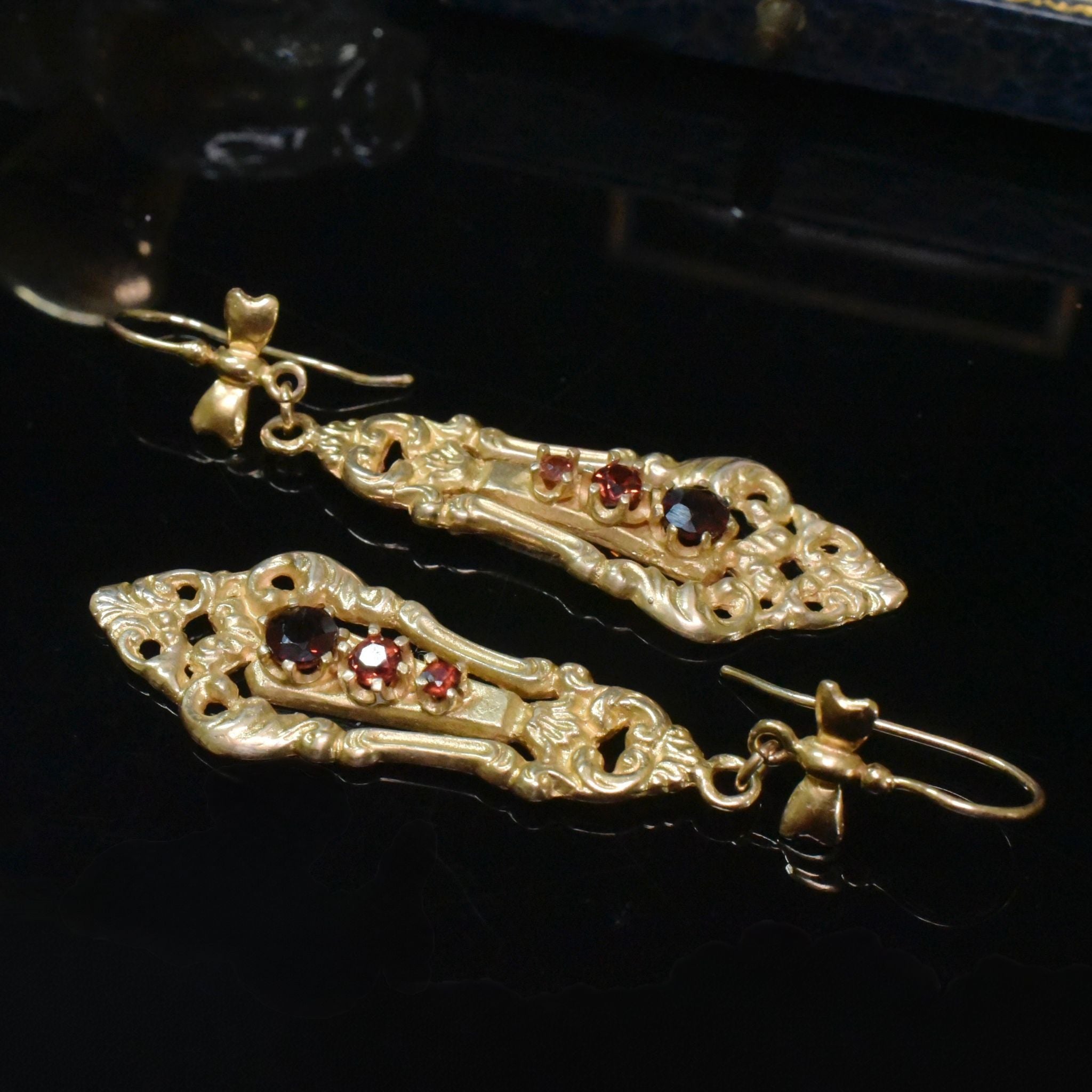 Antique Style Contemporary 9ct Yellow Gold Garnet Drop Earrings