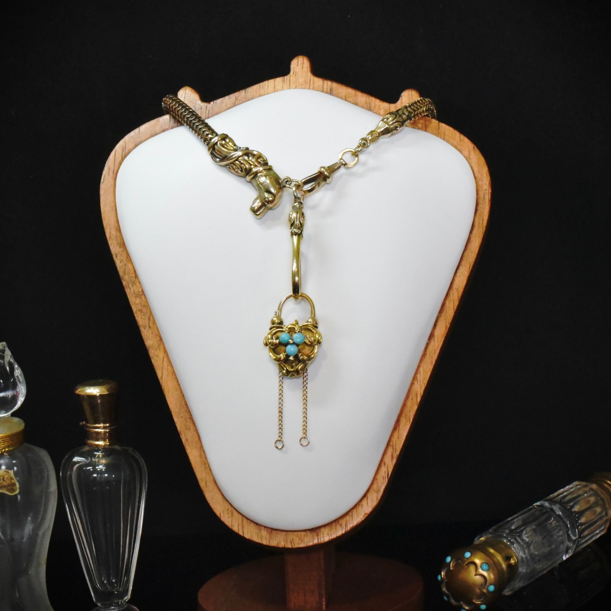 Stunning Victorian 15ct Yellow Gold And Turquoise Heart Padlock Locket Circa 1840-1850