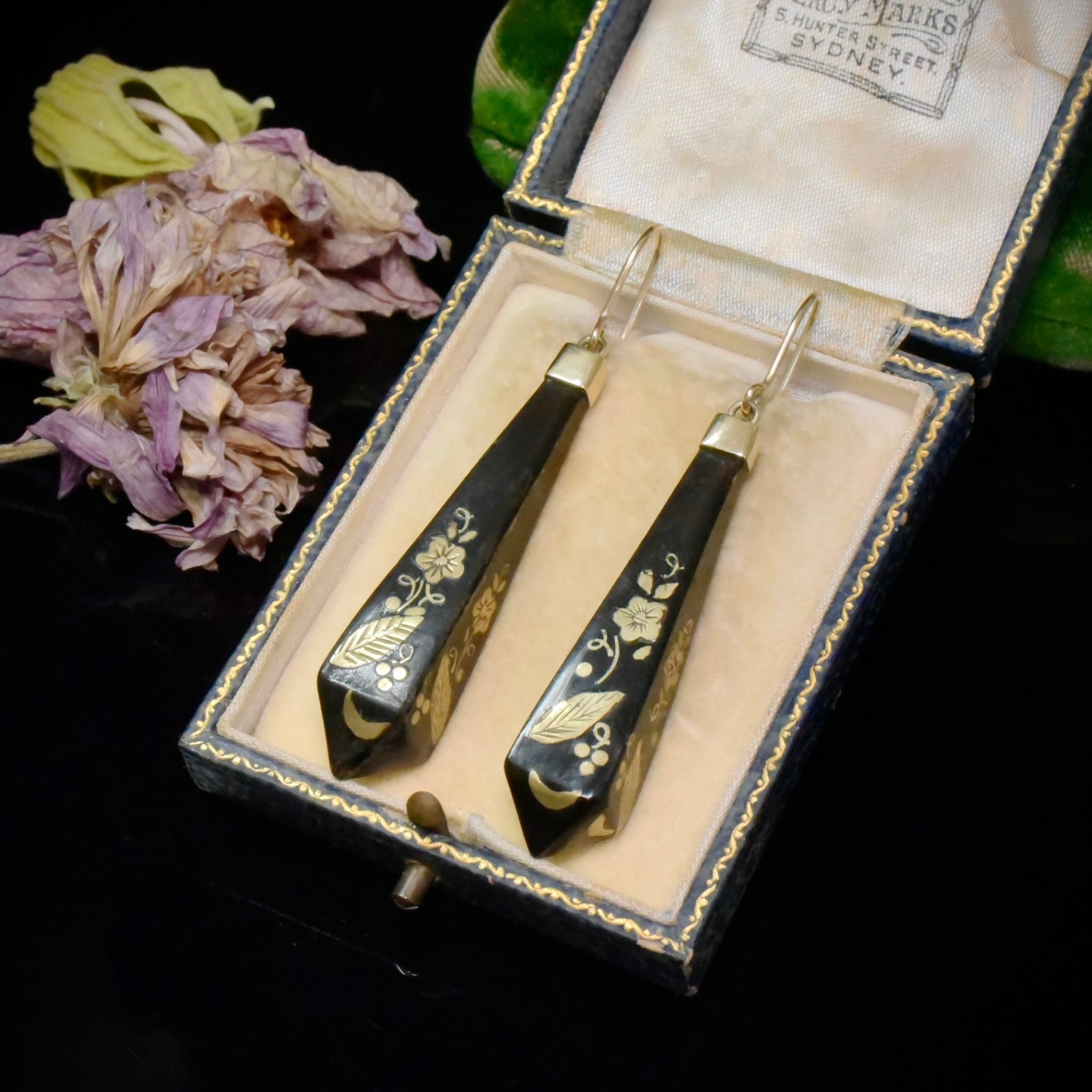 Charming Antique Victorian 9ct Yellow Gold Pique Earrings - Circa 1890-1900