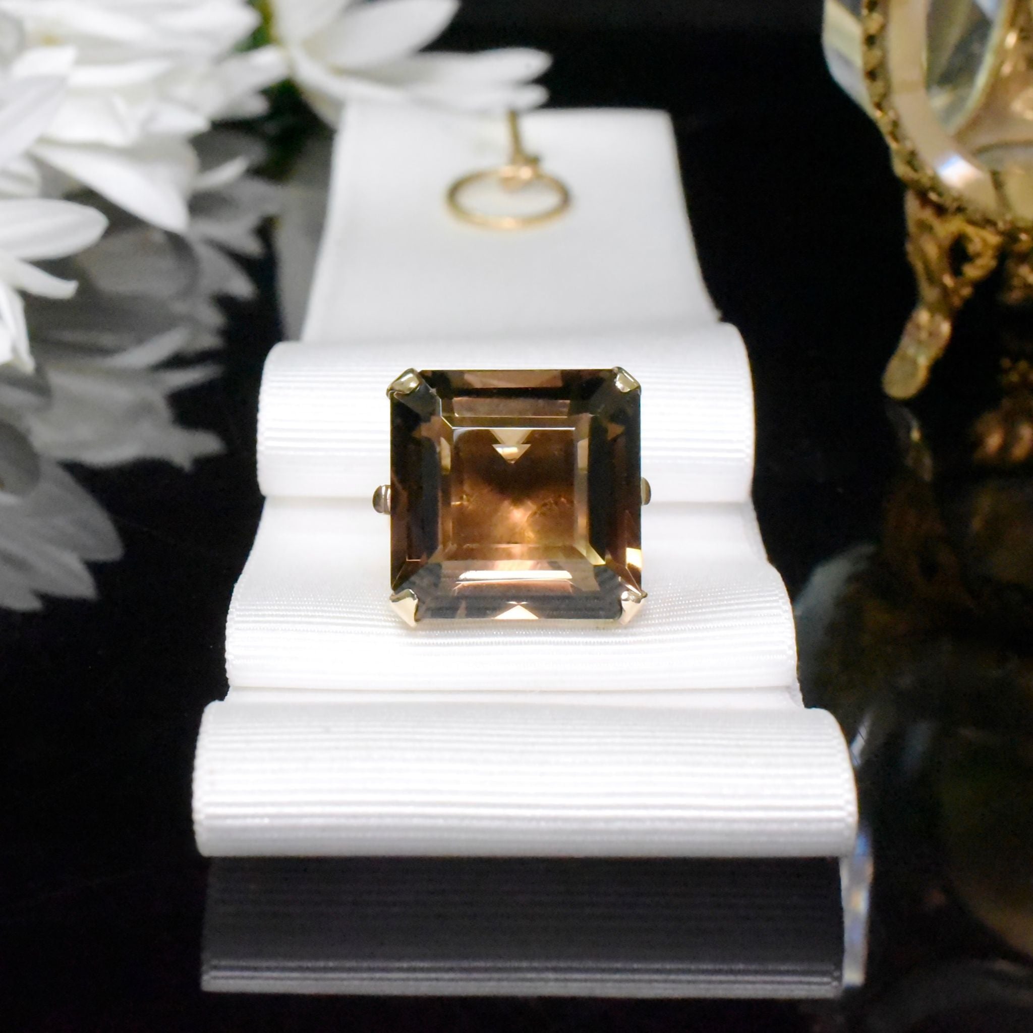 Fabulous Vintage Retro Style 9ct Yellow Gold And Smoky Quartz Ring - London 1972