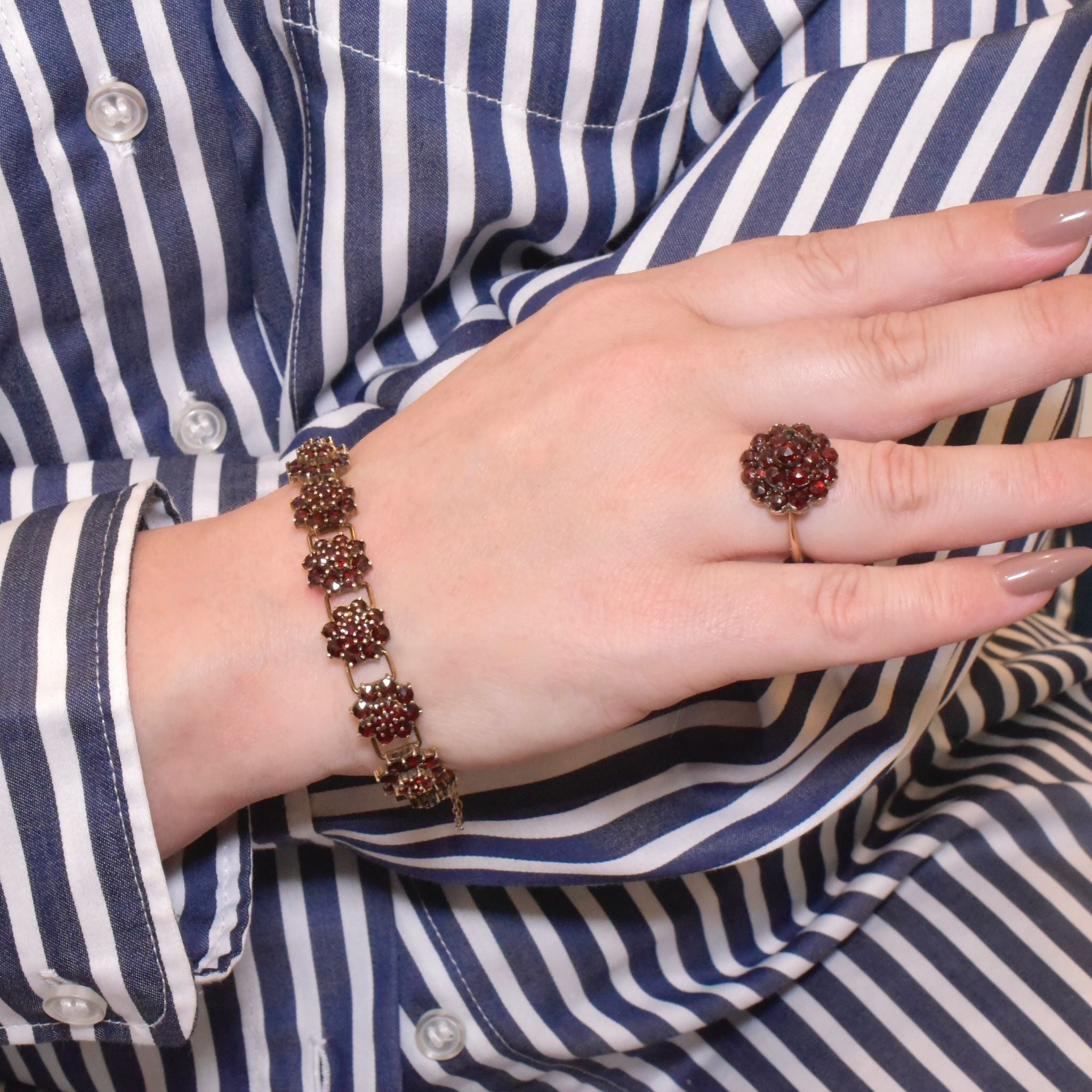 Antique Edwardian/Art Deco Era Austrian 900 Silver Gilt Bohemian Garnet Bracelet Circa 1915-1930