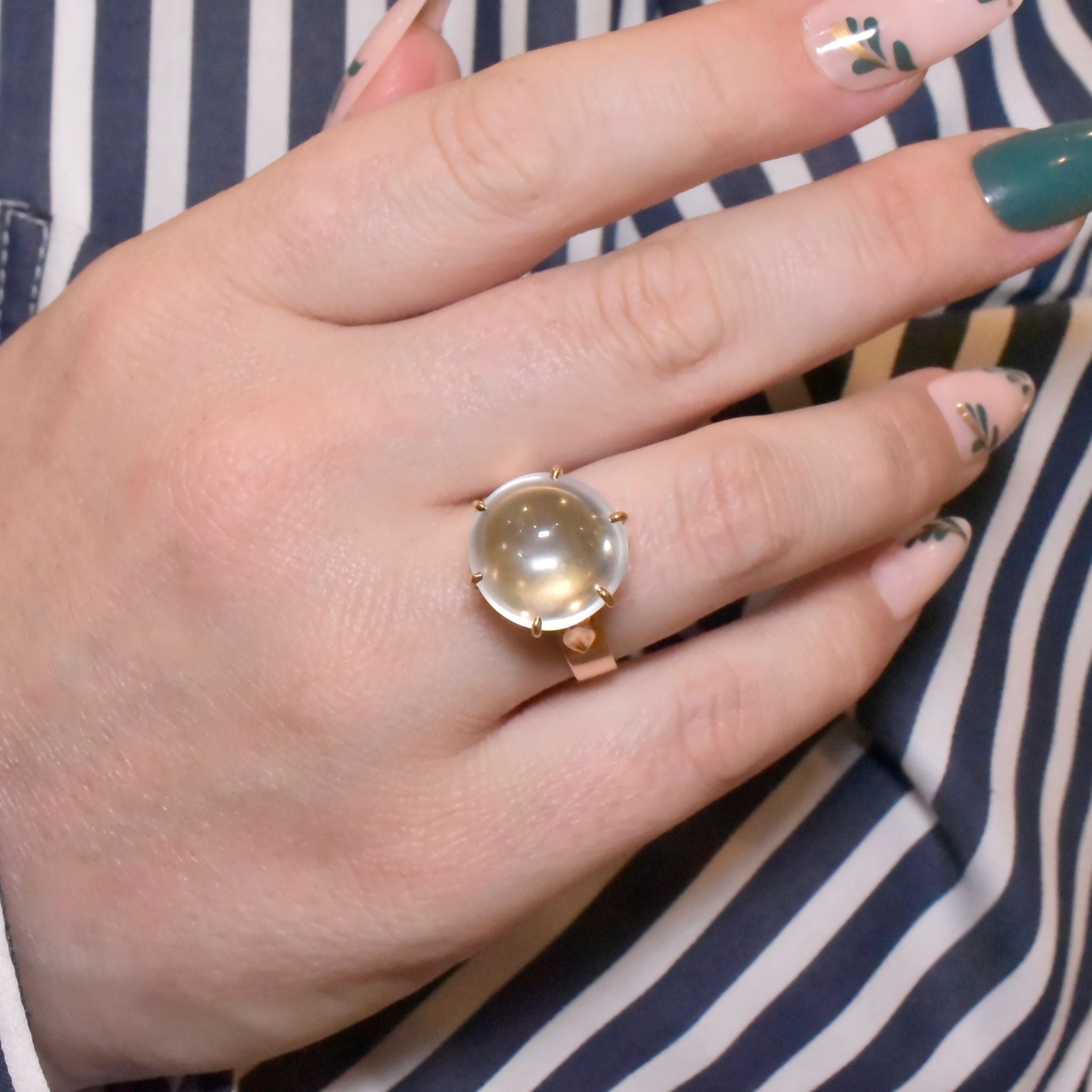 Gorgeous Vintage Retro Era 9ct Yellow Gold Ceylon Moonstone Ring Circa 1940-50’s