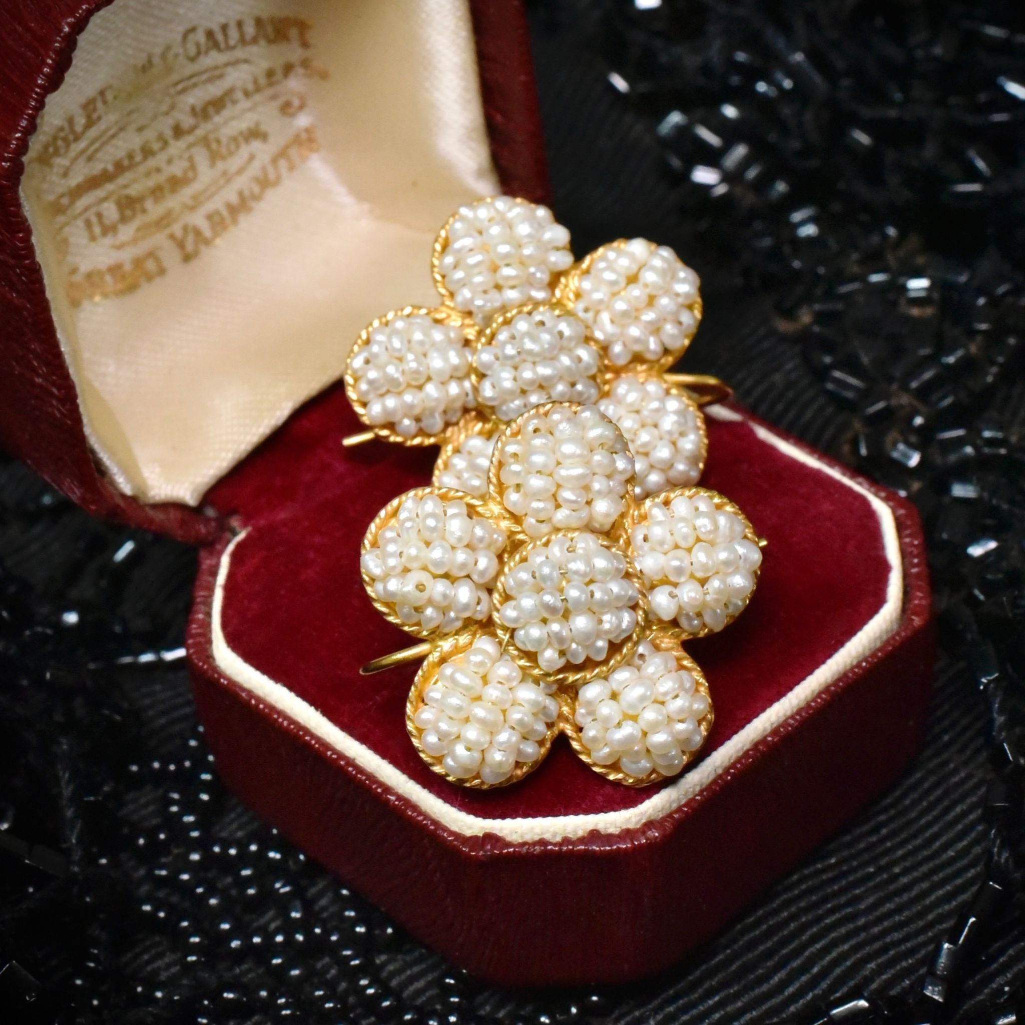 Superb 18ct Yellow Gold Seed Pearl ‘Daisy’ Earrings