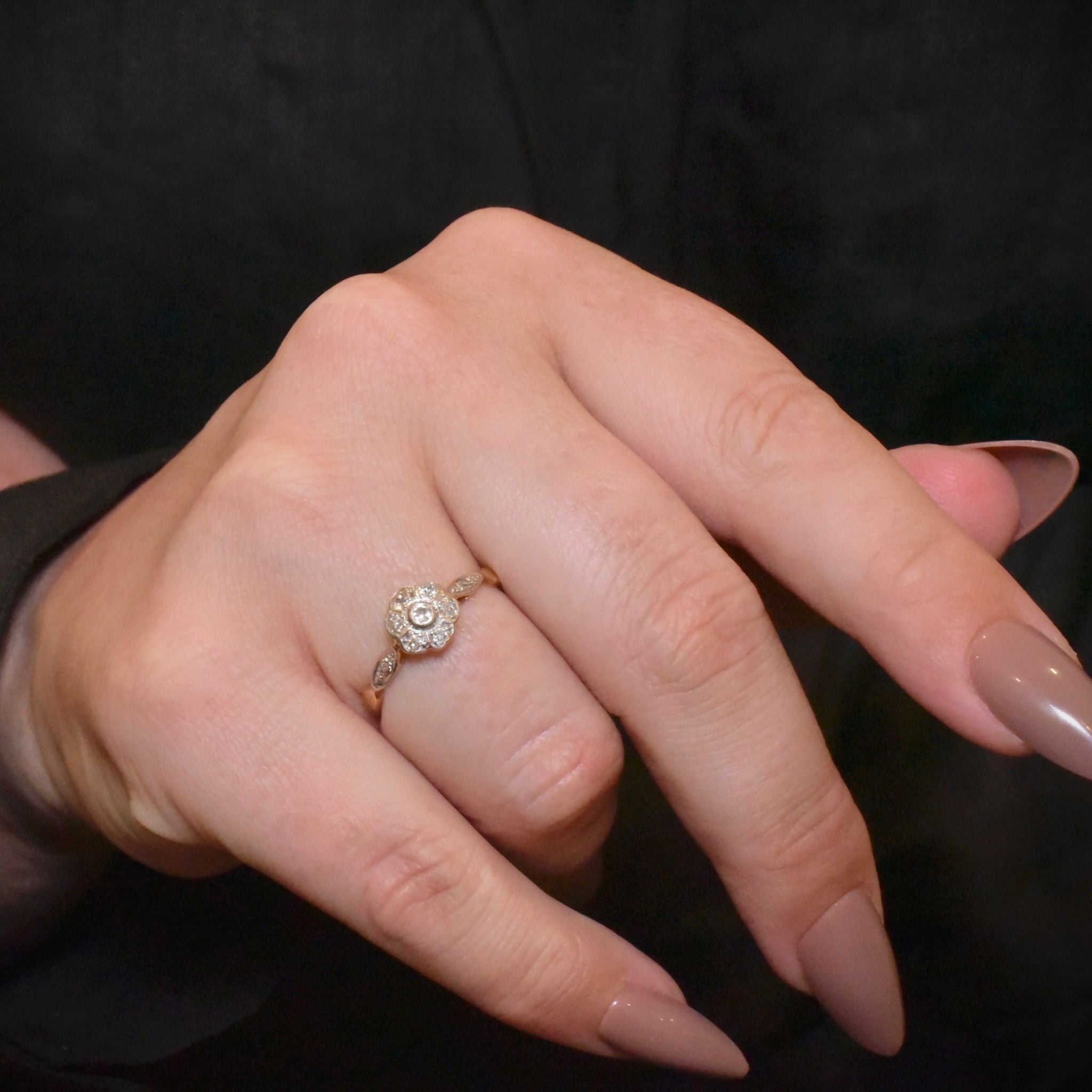 Vintage 18ct Yellow Gold And Diamond ‘Daisy’ Cluster Ring Circa 1935-1940