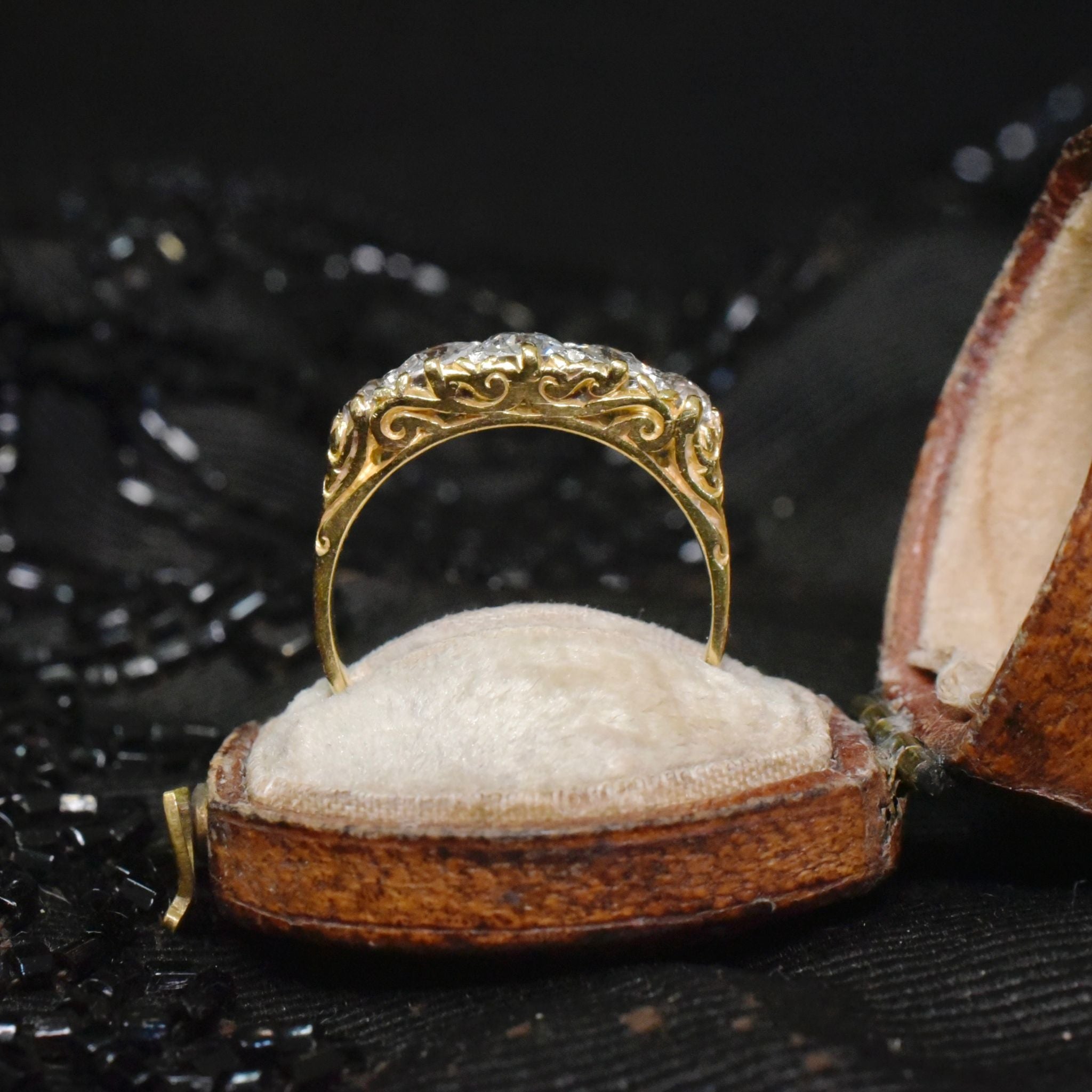 Stunning Antique Edwardian 18ct Yellow Gold Five Stone Half Hoop Diamond Ring Circa 1910