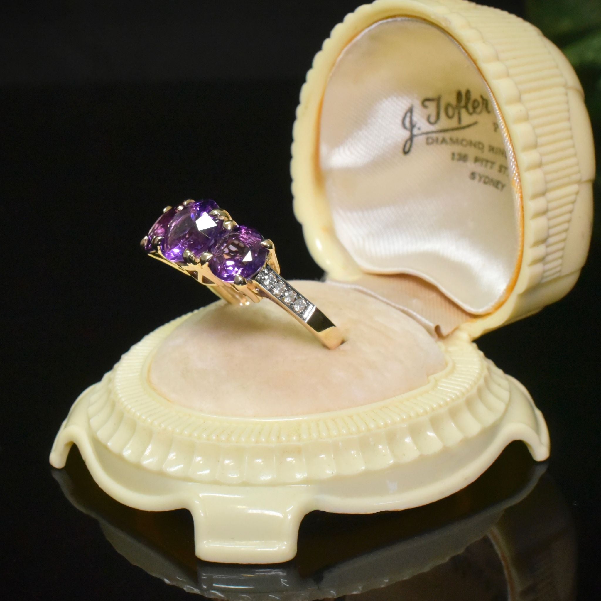 Outstanding Modern 9ct Yellow Gold Amethyst And Diamond Ring