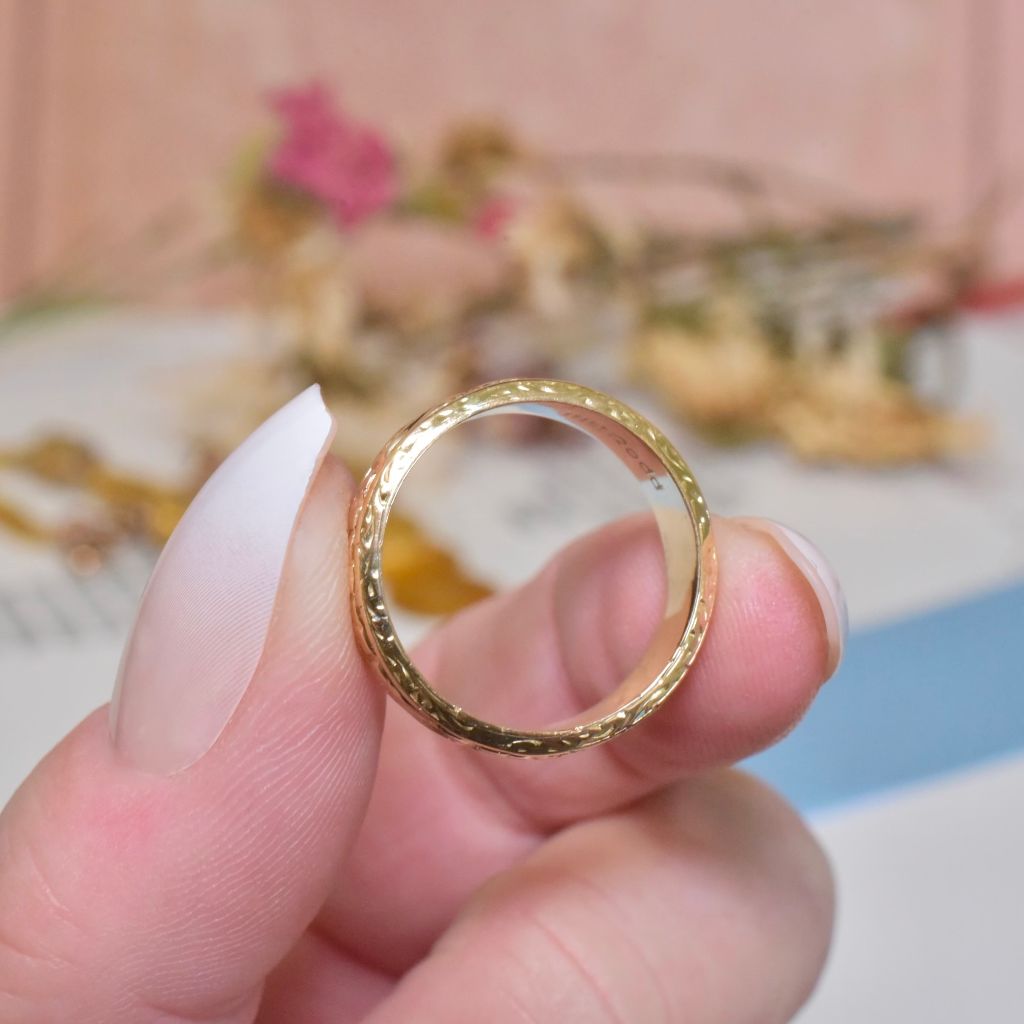 Vintage Australian 18ct Yellow Gold Patterned ‘Cherry Blossom’ Band By ‘RODD’ Circa 1950-60’s