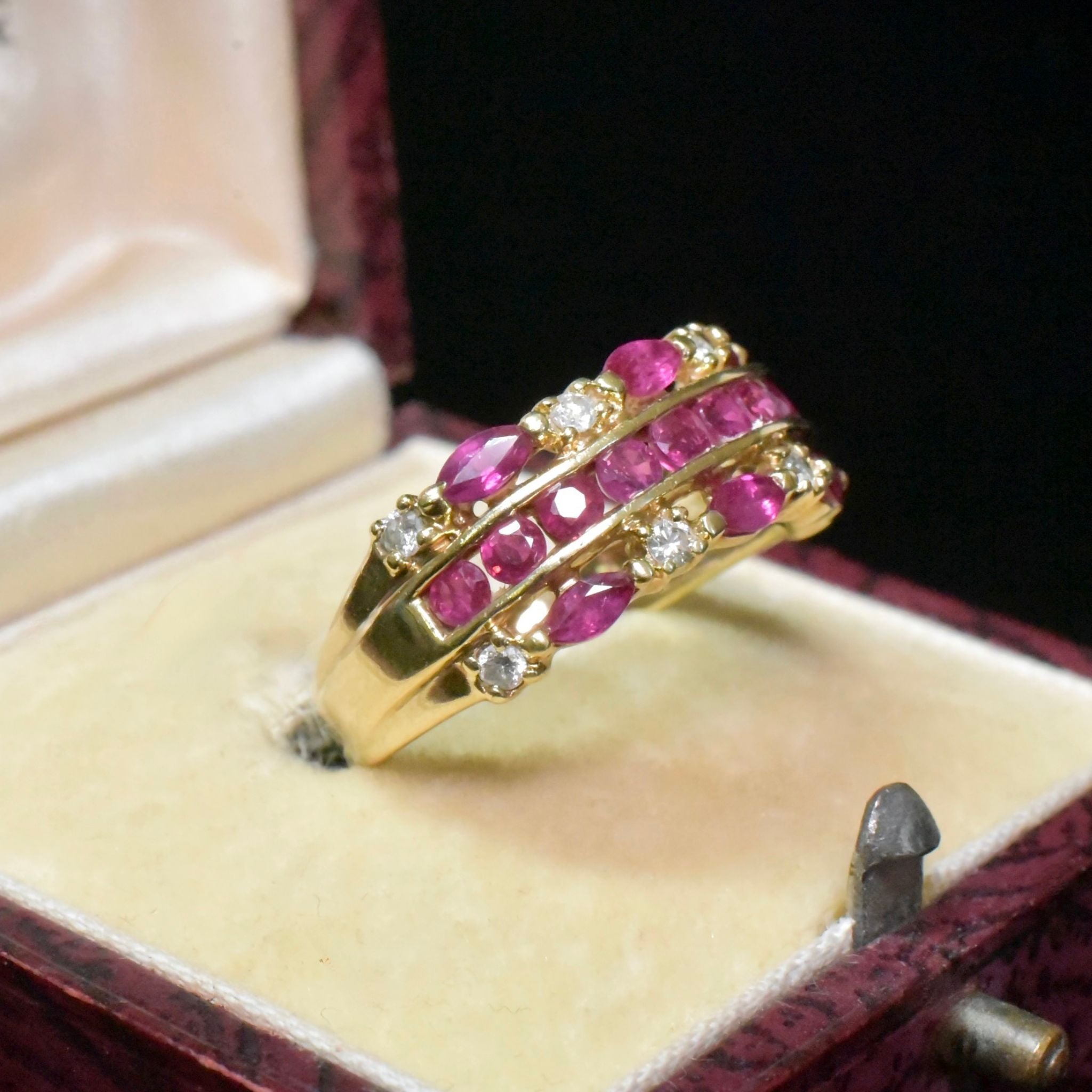 Beautiful 9ct Yellow Gold Ruby And Diamond Ring - Birmingham 2005