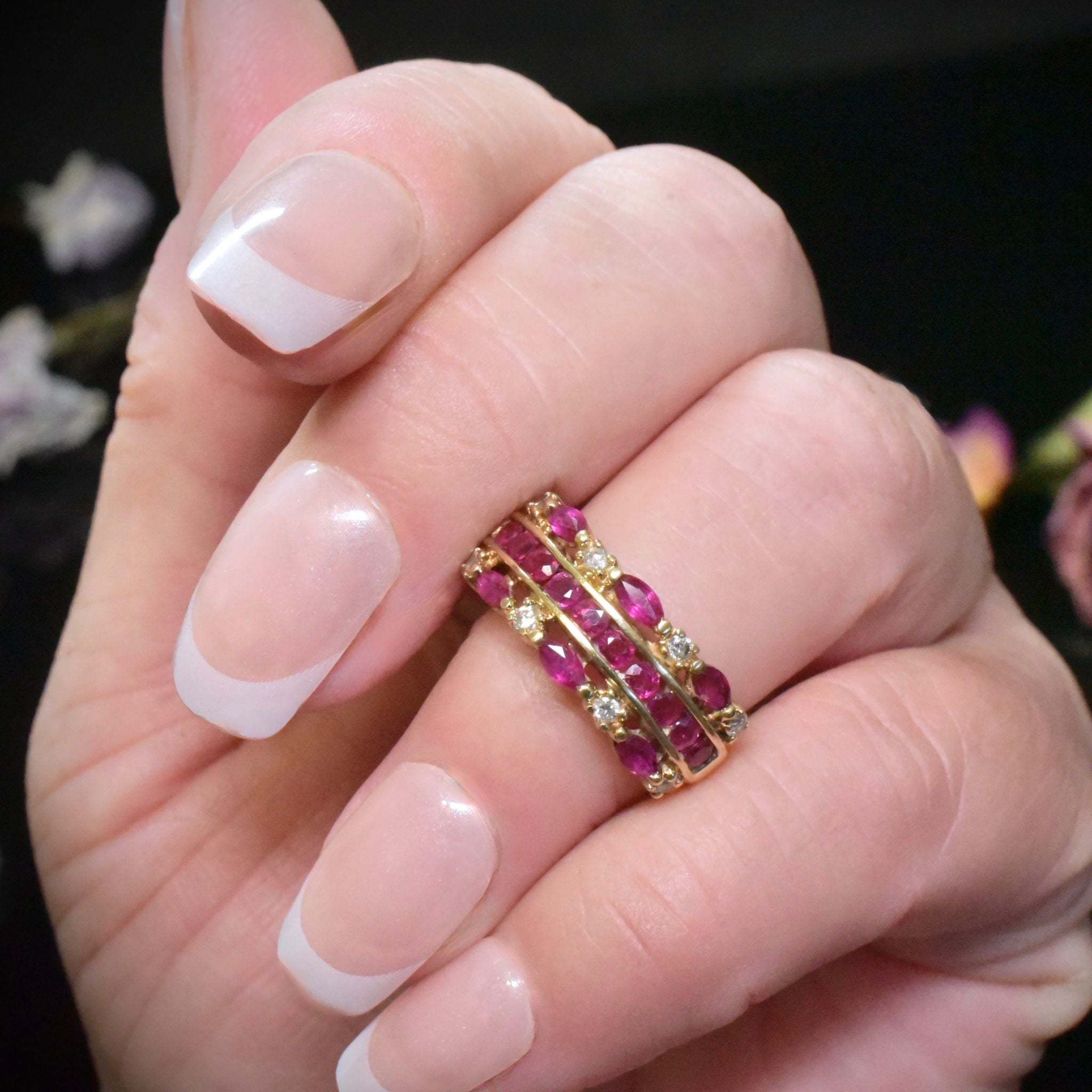 Beautiful 9ct Yellow Gold Ruby And Diamond Ring - Birmingham 2005