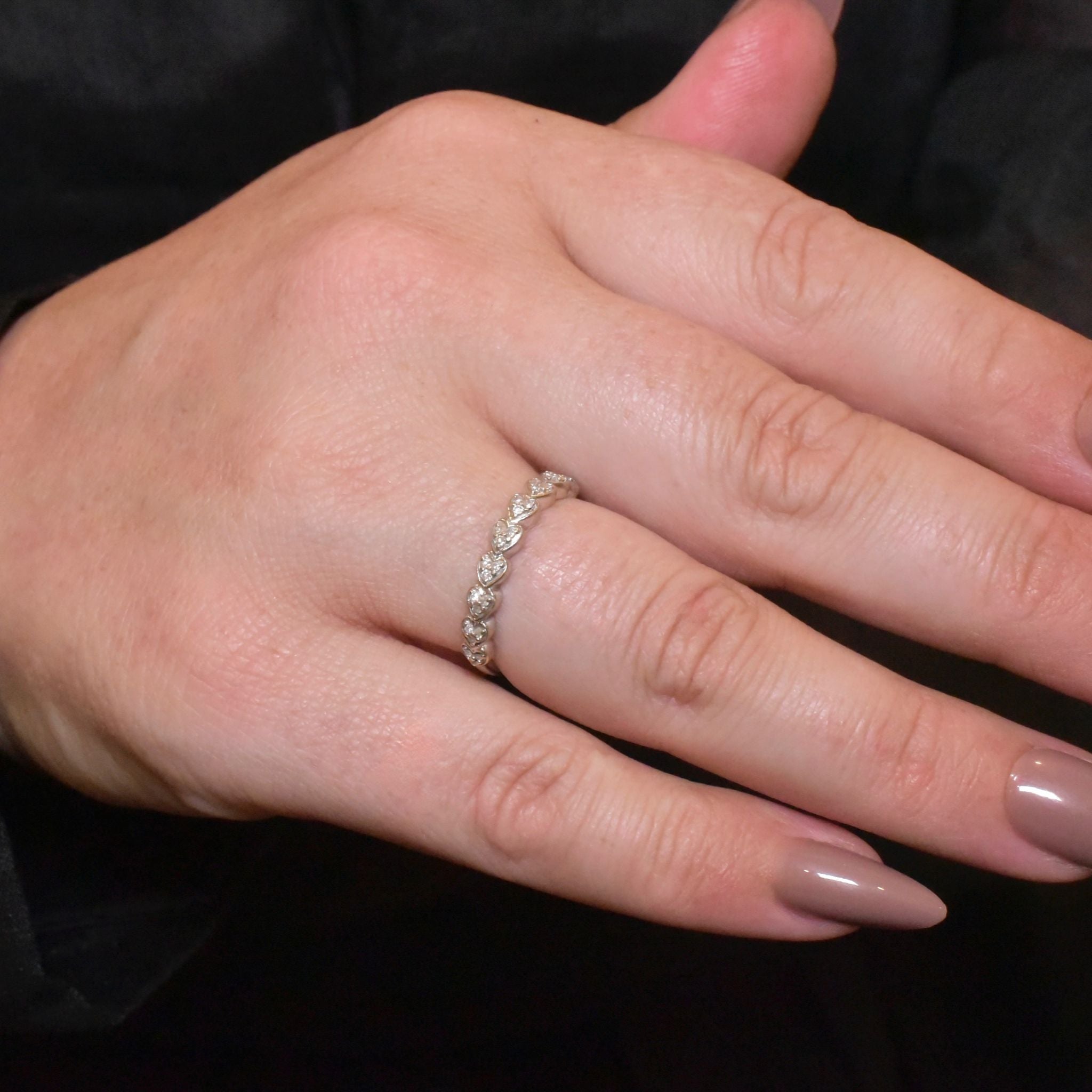 Contemporary 9ct White Gold ‘Heart’ Motif Diamond Ring - London