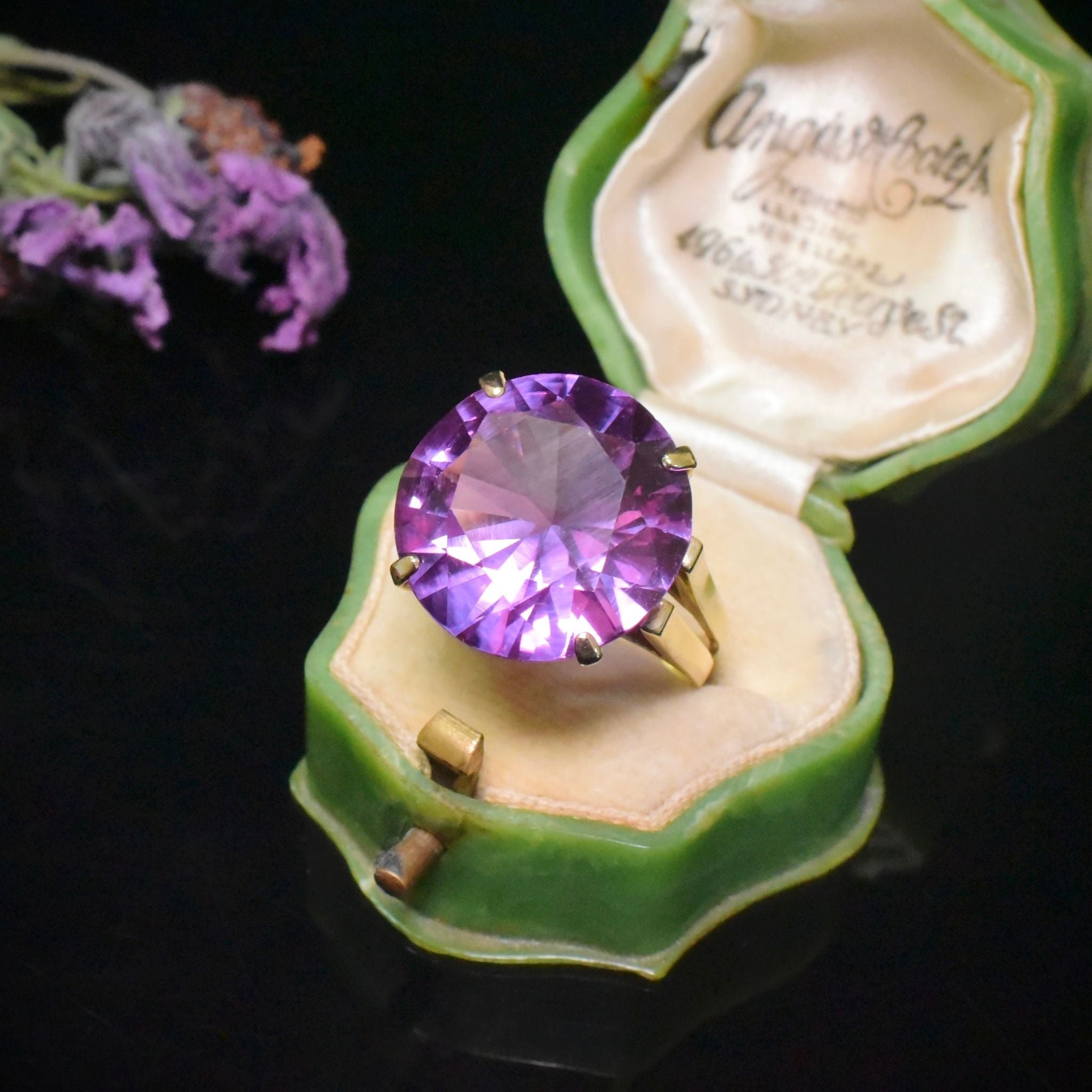 Vintage 14ct Yellow Gold Synthetic Colour Change Sapphire Cocktail Ring