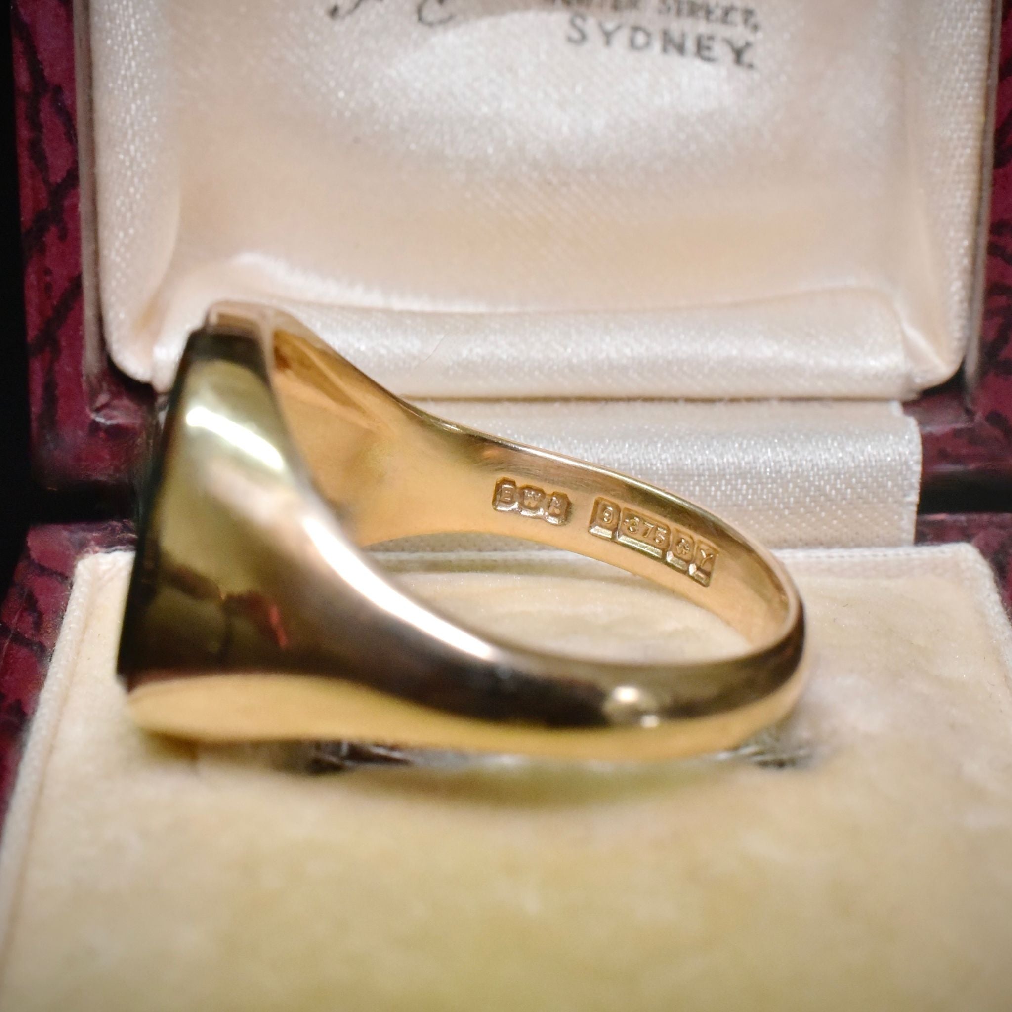 Vintage 9ct Yellow Gold Moss Agate Signet Ring - Birmingham 1977