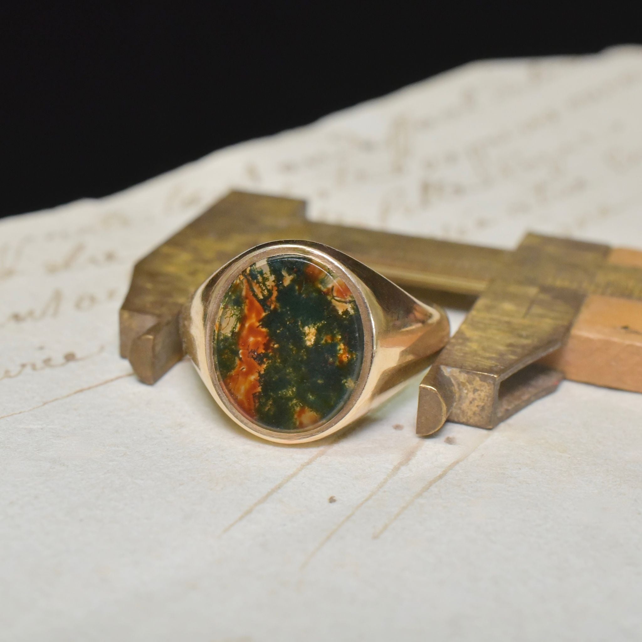 Vintage 9ct Yellow Gold Moss Agate Signet Ring - Birmingham 1977
