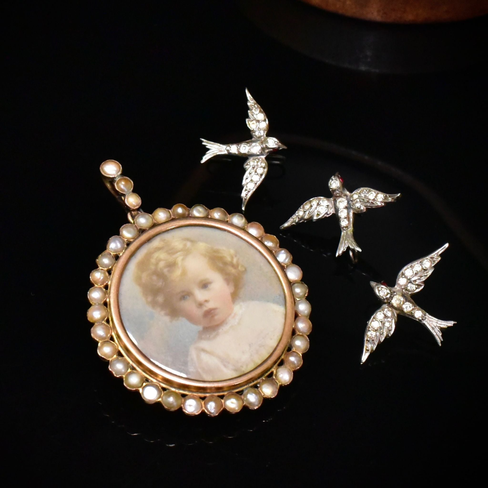 Ethereal Antique Victorian 9ct Rose Gold And Pearl Photo Locket Pendant/Brooch - Circa 1890’s