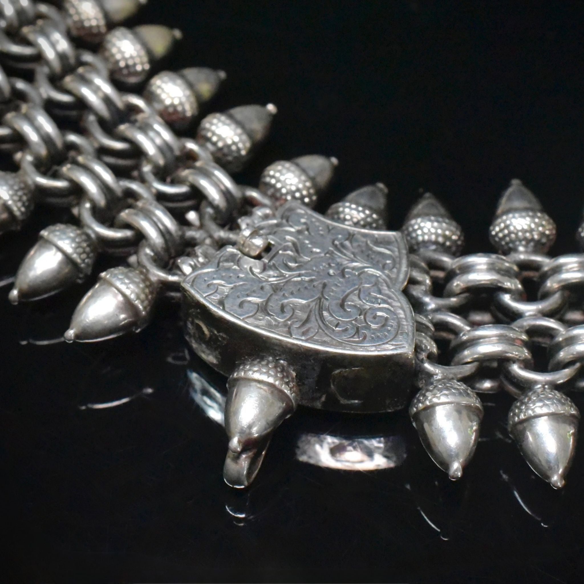 Magnificent Victorian Sterling Silver ‘Acorn’ Wide Collar/Collier Circa 1880’s