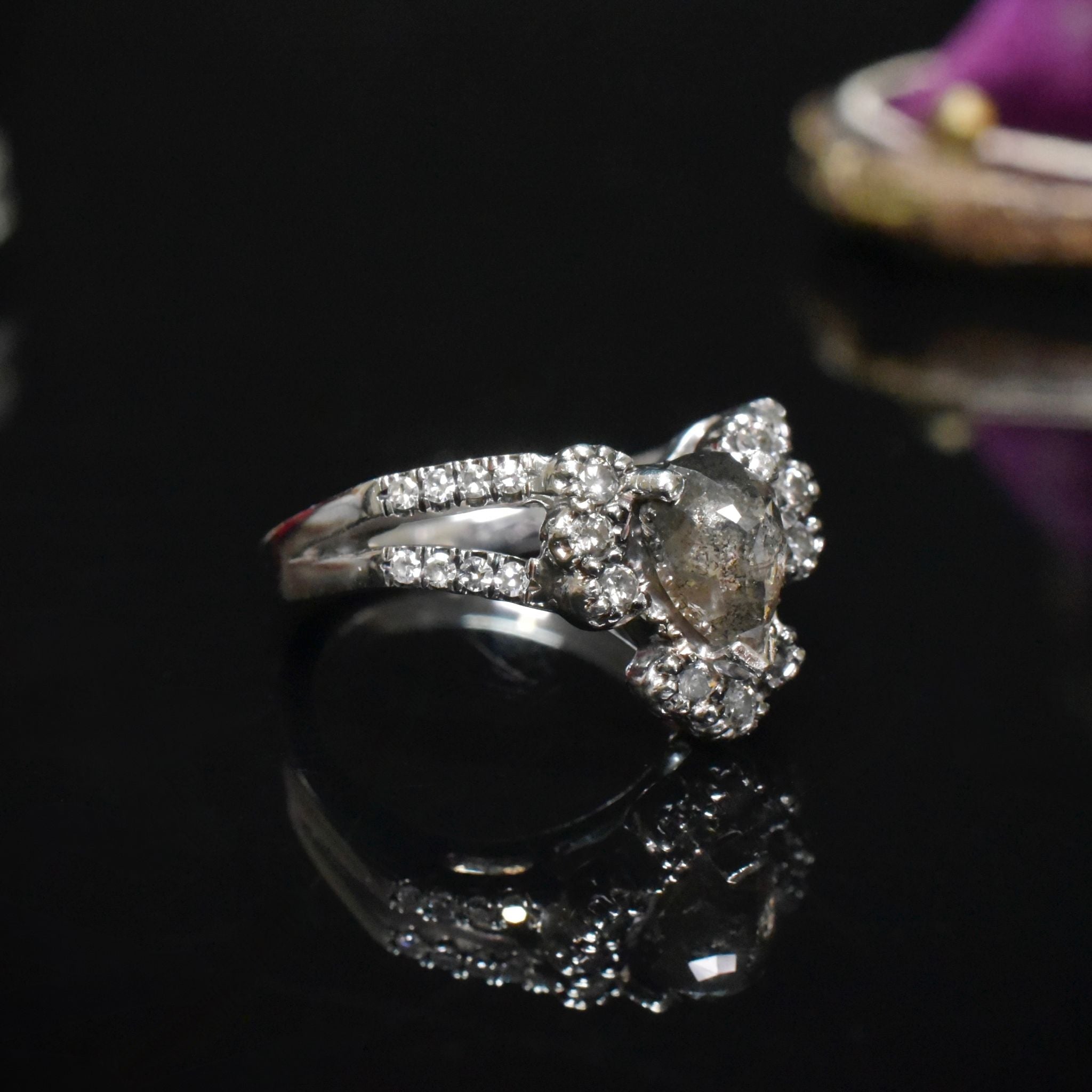 Outstanding Australian Designer Solid Platinum Salt & Pepper (1.06ct) Diamond Grey And White Diamond Ring - TDW 1.51ct Niche Australian Jewellery Designer ‘MANIA MANIA’ Sydney