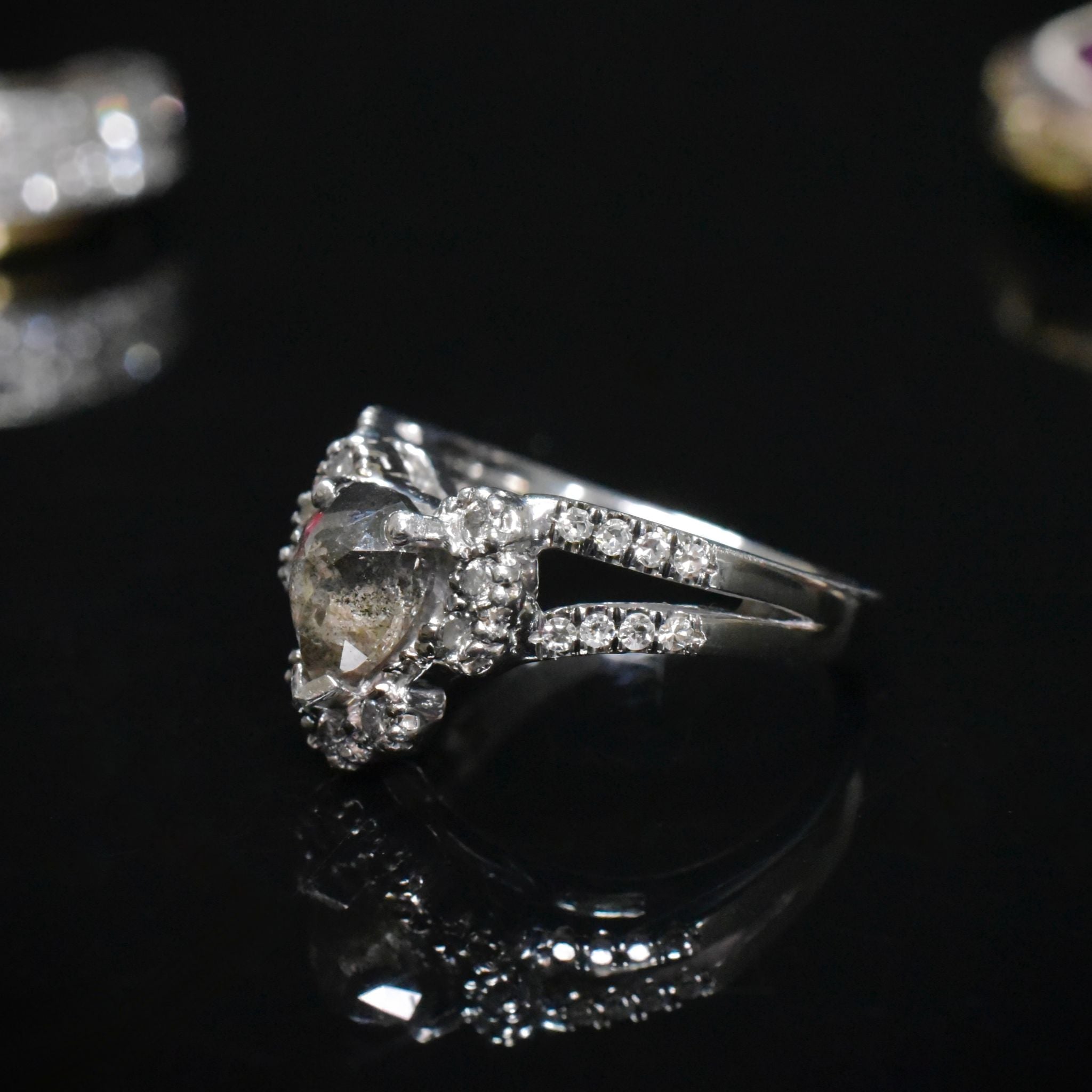 Outstanding Australian Designer Solid Platinum Salt & Pepper (1.06ct) Diamond Grey And White Diamond Ring - TDW 1.51ct Niche Australian Jewellery Designer ‘MANIA MANIA’ Sydney