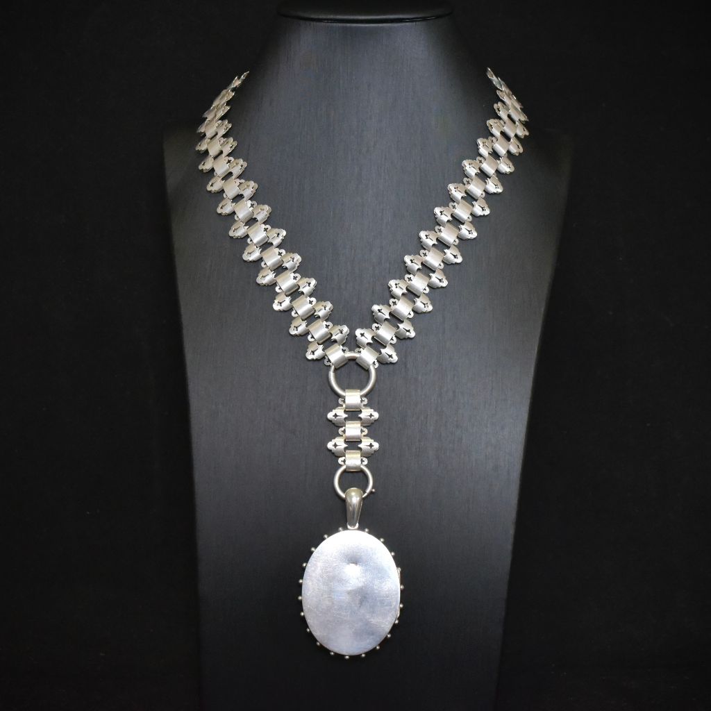 Antique Victorian Sterling Silver Locket And Associated Book Chain - Circa 1880-1900